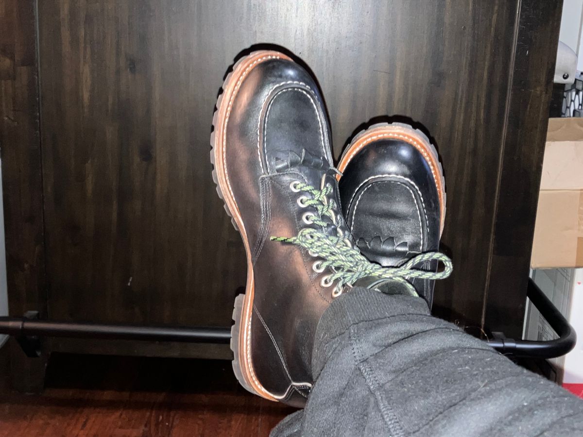 Photo by Bobs0108 on January 3, 2024 of the Johnny Works RL01 in Unknown Leather.