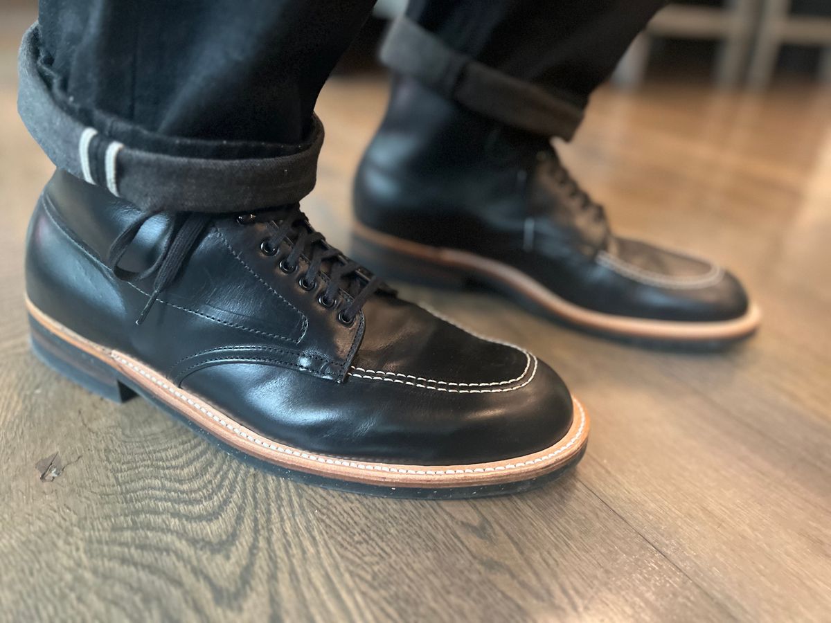 Photo by northsouthdenimguy on July 8, 2023 of the Alden Indy Boot in Horween Black Chromexcel.