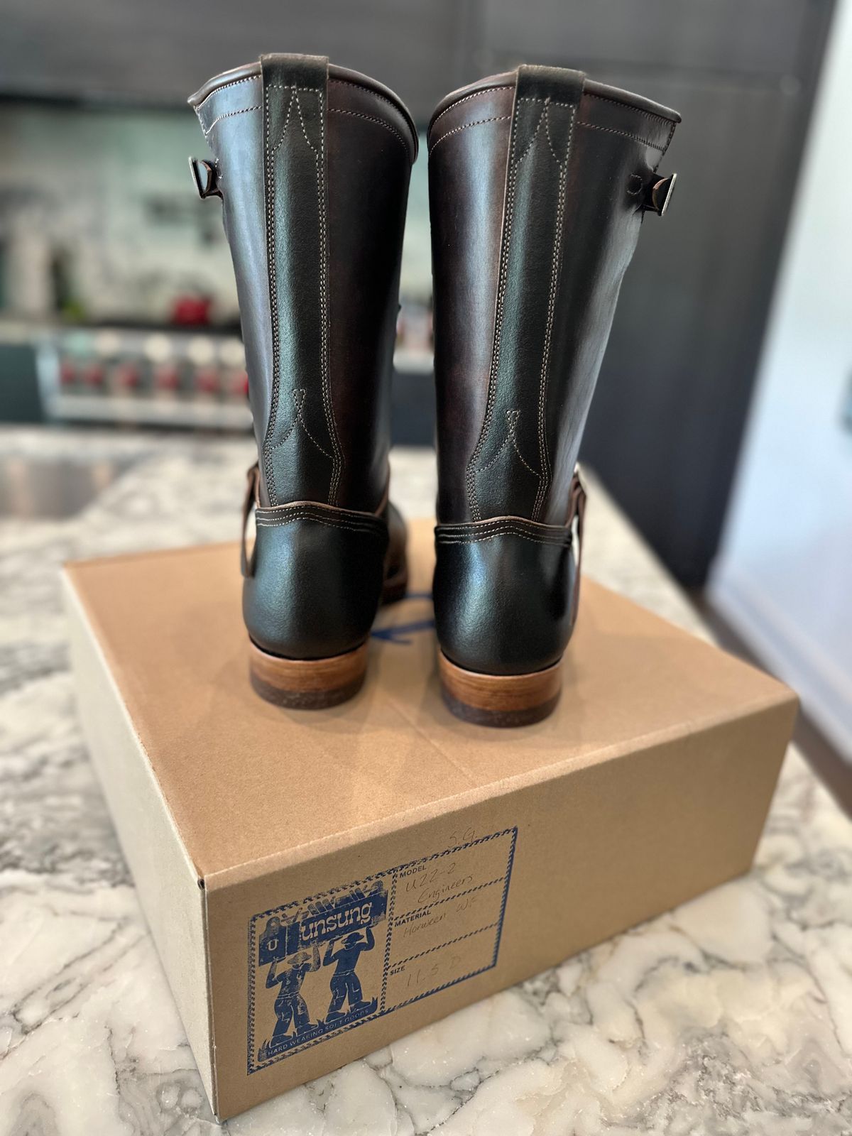 Photo by northsouthdenimguy on July 23, 2025 of the Unsung U 22-2 Engineer Boot in Horween Dark Brown Waxed Flesh & Grain Side Horween DarknBrown waxed flesh Overdyed Dark Brown.
