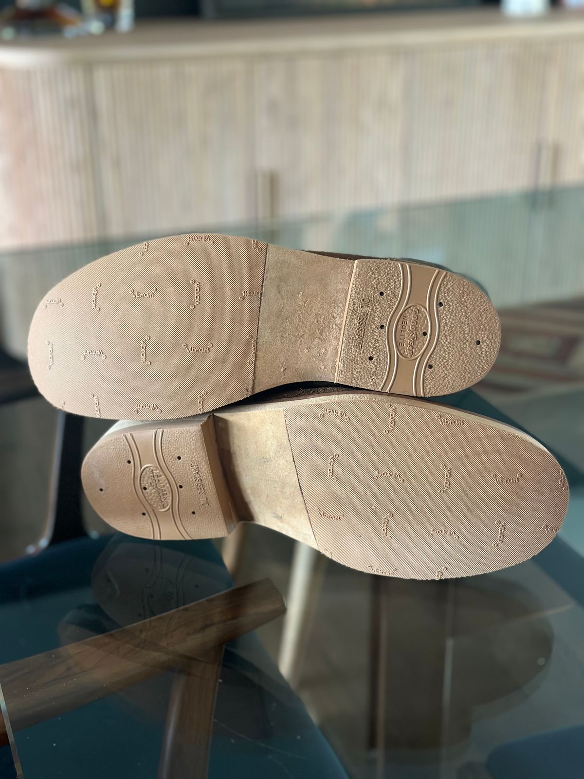 Photo by northsouthdenimguy on April 3, 2026 of the Rios of Mercedes x The Black Bear Brand The Wild West Roughrider in Horween Marine Field Roughout.