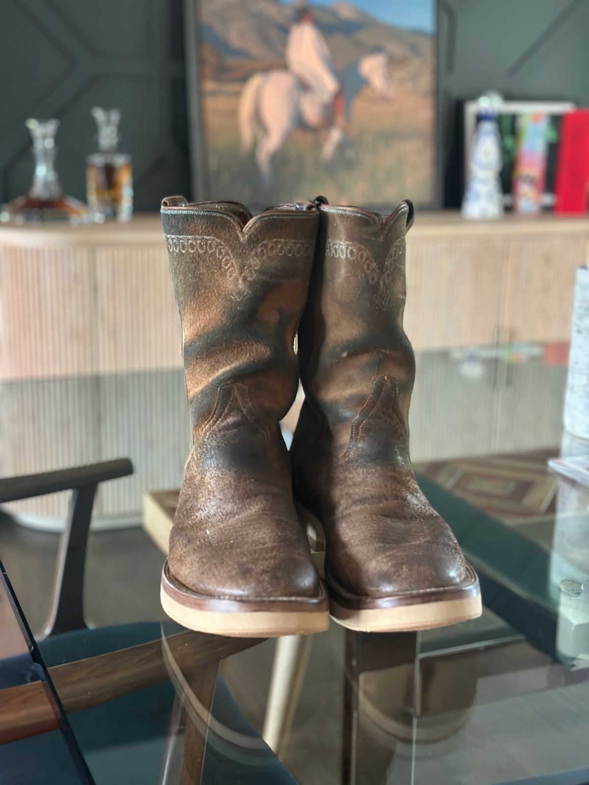 Photo by northsouthdenimguy on April 3, 2026 of the Rios of Mercedes x The Black Bear Brand The Wild West Roughrider in Horween Marine Field Roughout.