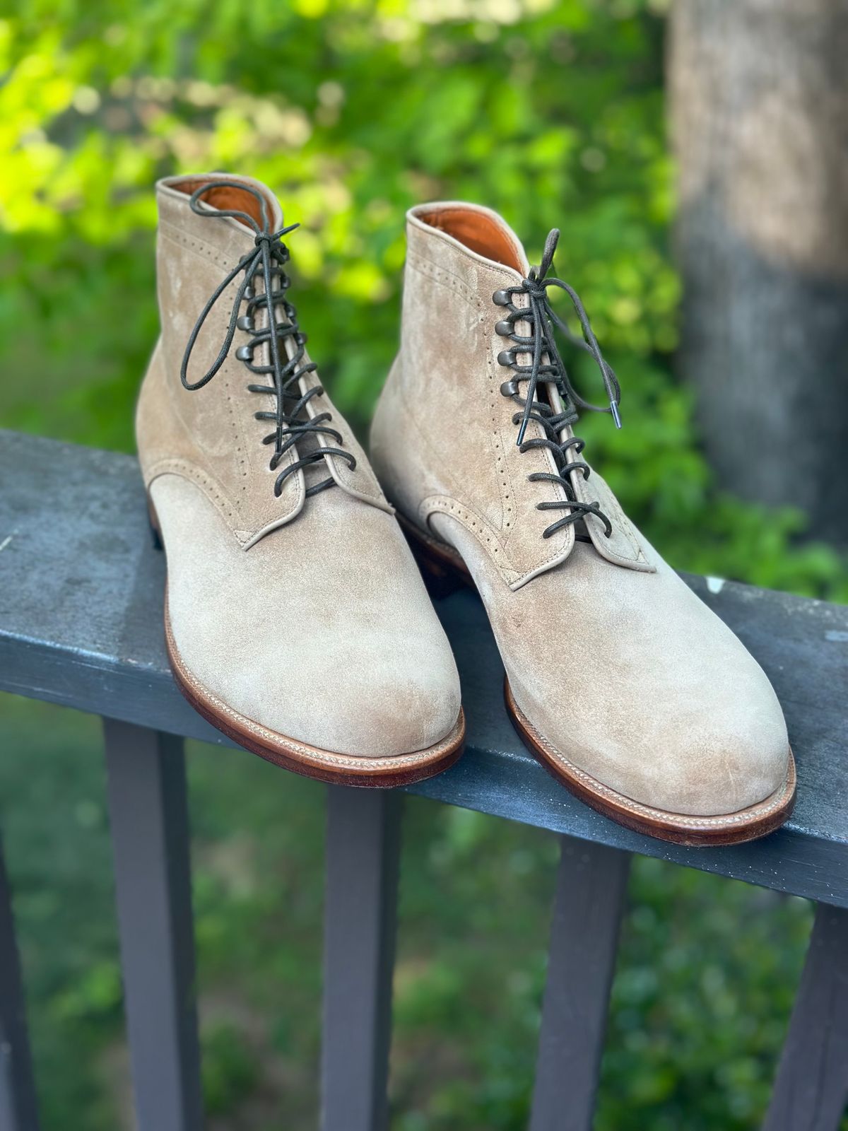 Photo by northsouthdenimguy on May 12, 2026 of the Viberg Viberg x Garmsville Brogue Navvy Boot in Opera Peanut Papillon.