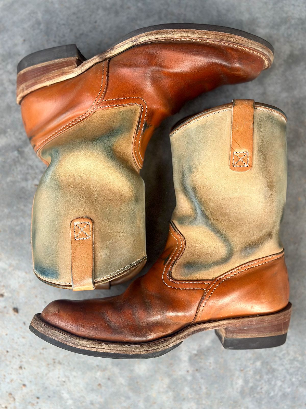 Photo by northsouthdenimguy on March 1, 2026 of the Wesco Morrison in Maryam Glazed Natural Horsehide.