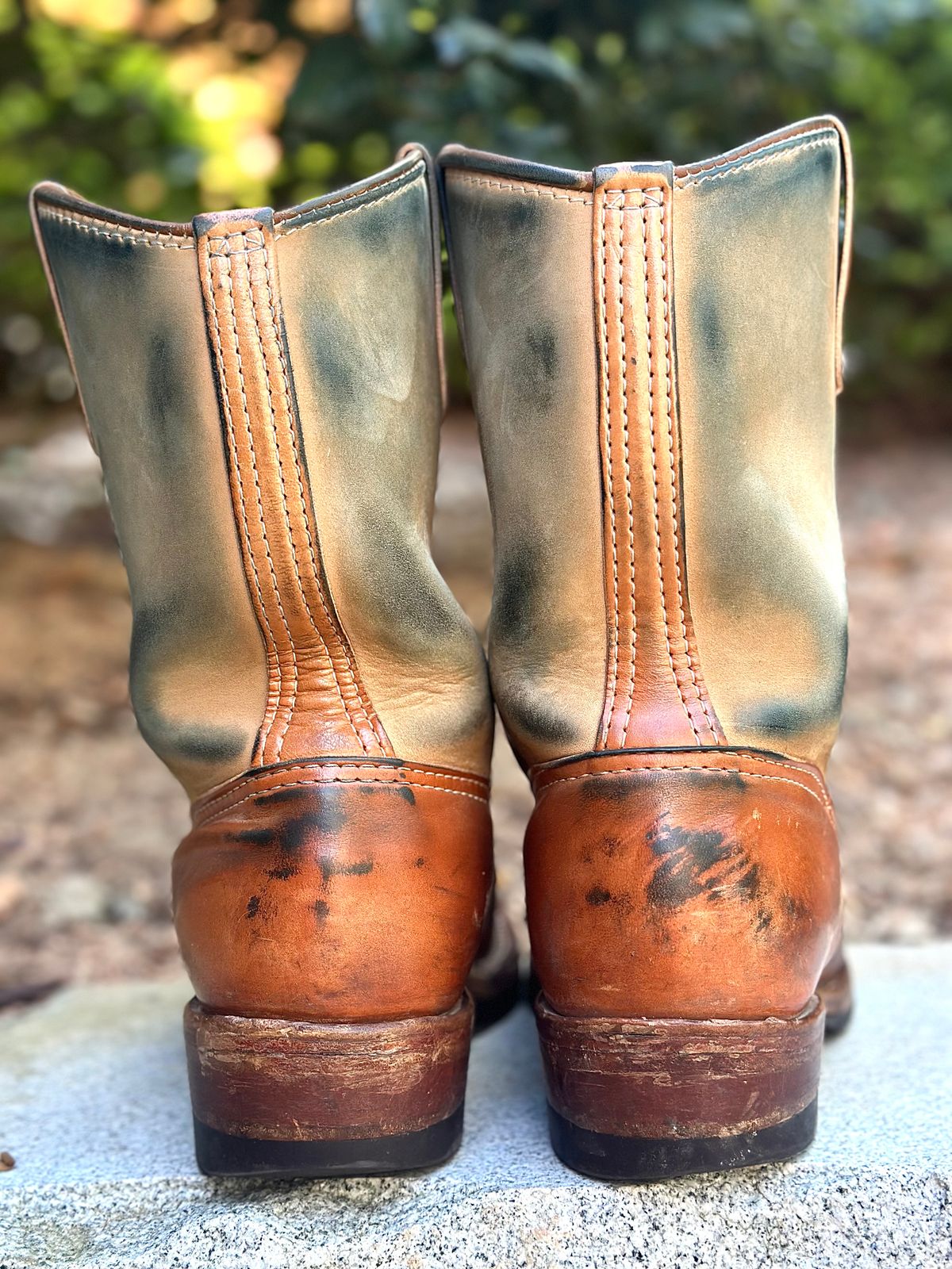 Photo by northsouthdenimguy on April 1, 2026 of the Wesco Morrison in Maryam Glazed Natural Horsehide.