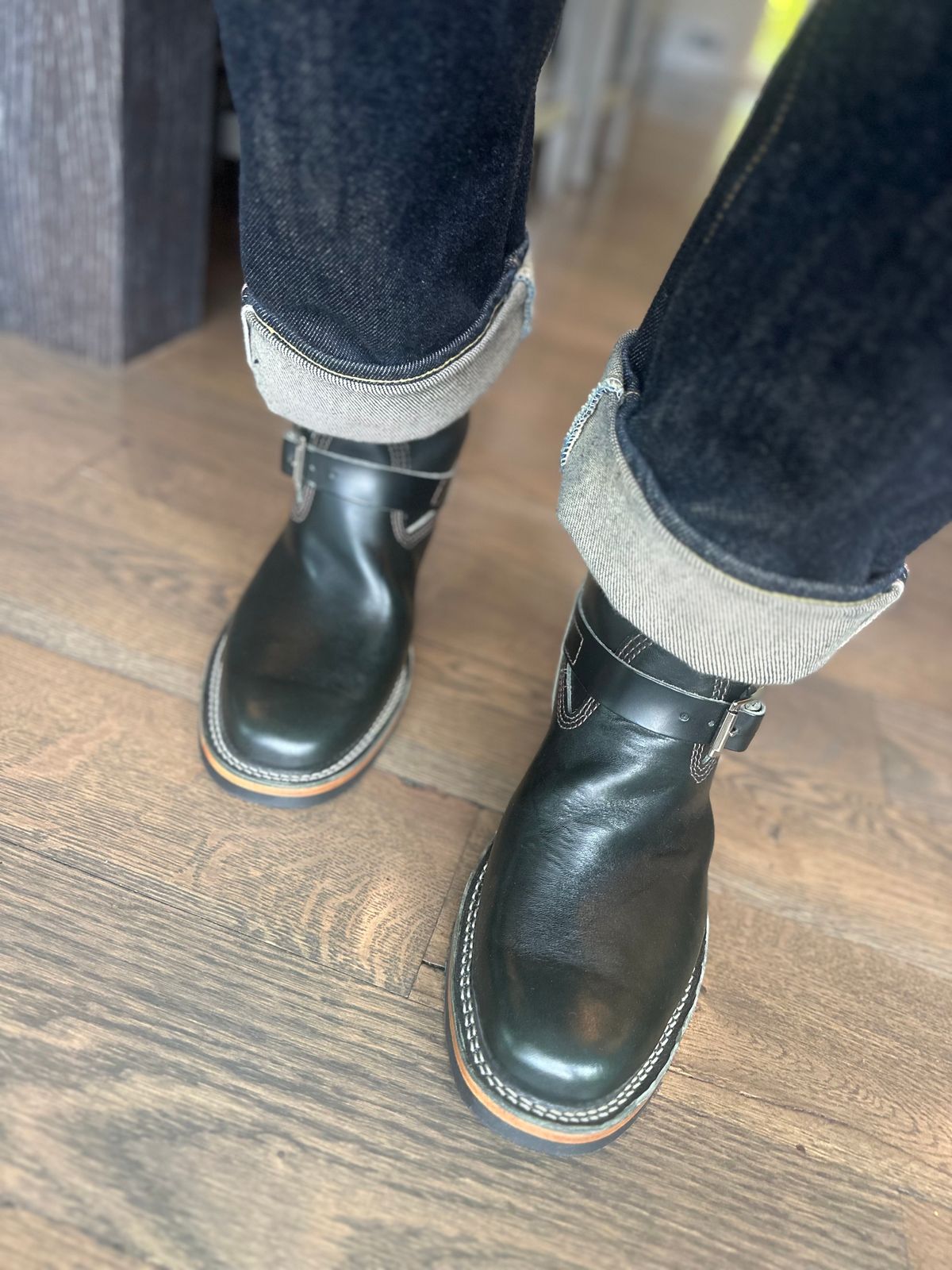 Photo by northsouthdenimguy on September 20, 2025 of the Wesco Mister Lou in PETROLIO OLIVE WAXED BLACK HORSEHIDE.