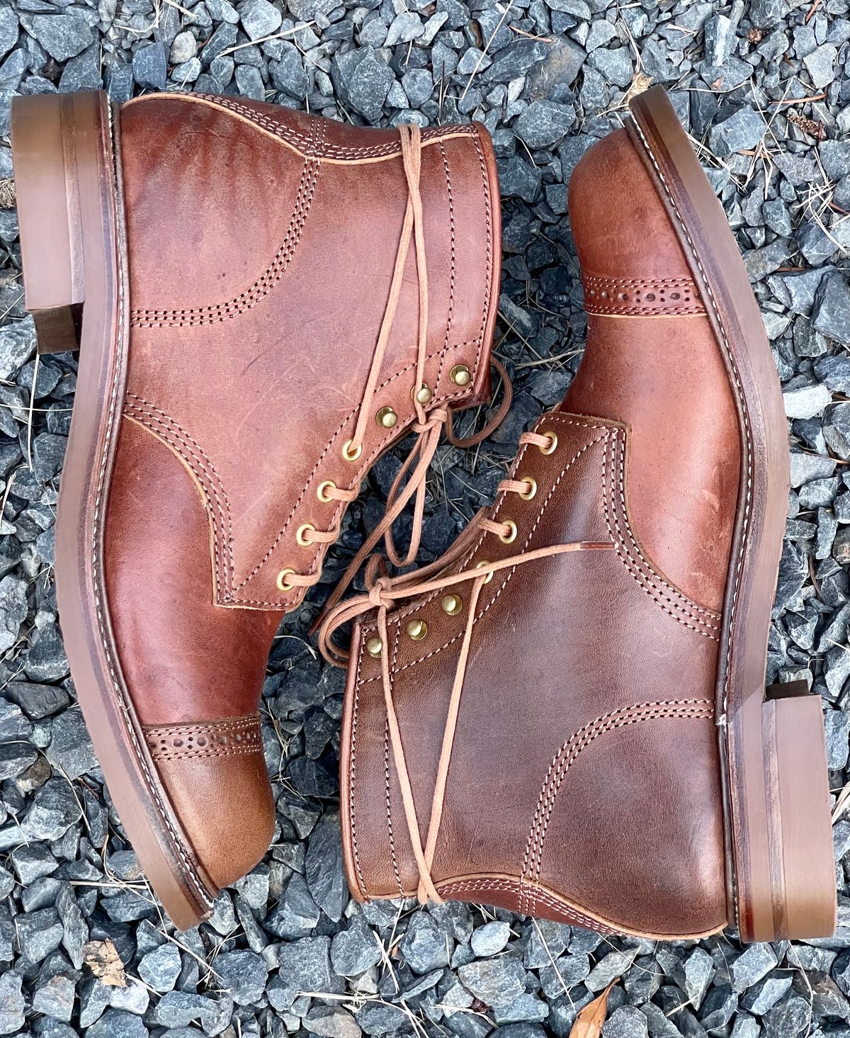 Photo by patinalfather on October 3, 2022 of the John Lofgren Combat Boots in Shinki Wabi-Sabi Horsebutt.