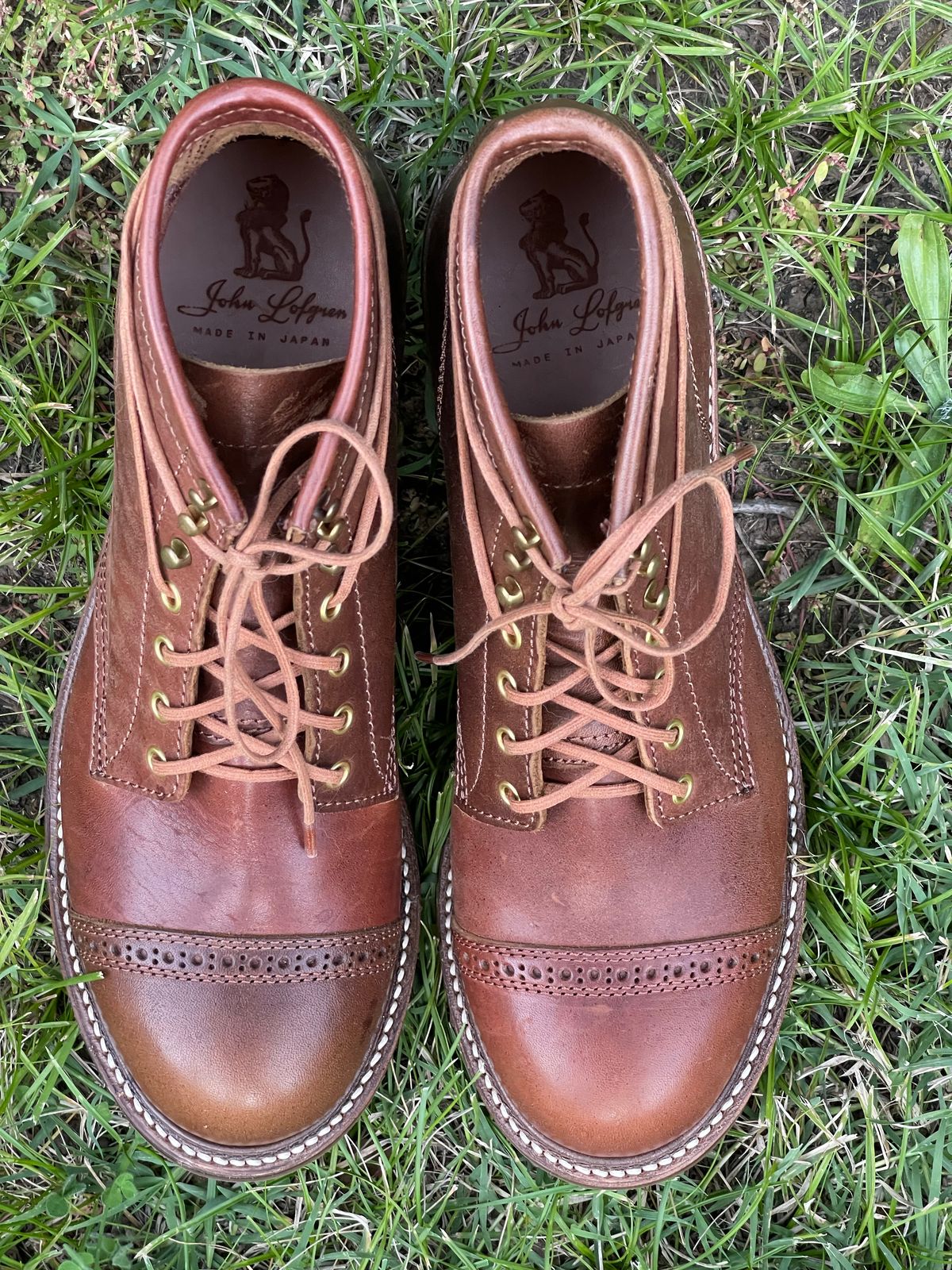 Photo by patinalfather on October 3, 2022 of the John Lofgren Combat Boots in Shinki Wabi-Sabi Horsebutt.