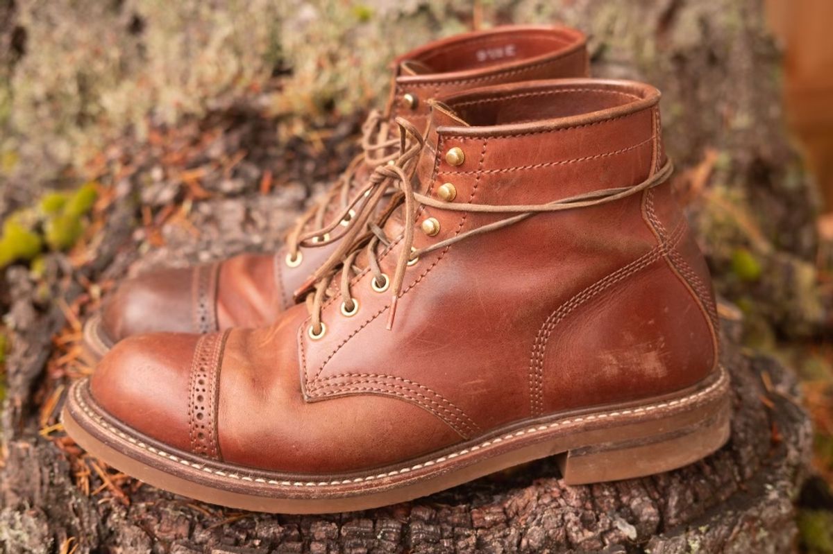 Photo by patinalfather on November 2, 2022 of the John Lofgren Combat Boots in Shinki Wabi-Sabi Horsebutt.