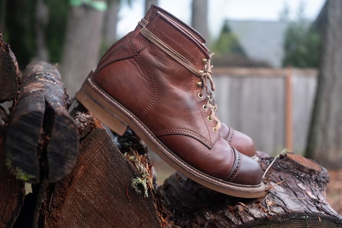 Photo by patinalfather on January 3, 2023 of the John Lofgren Combat Boots in Shinki Wabi-Sabi Horsebutt.