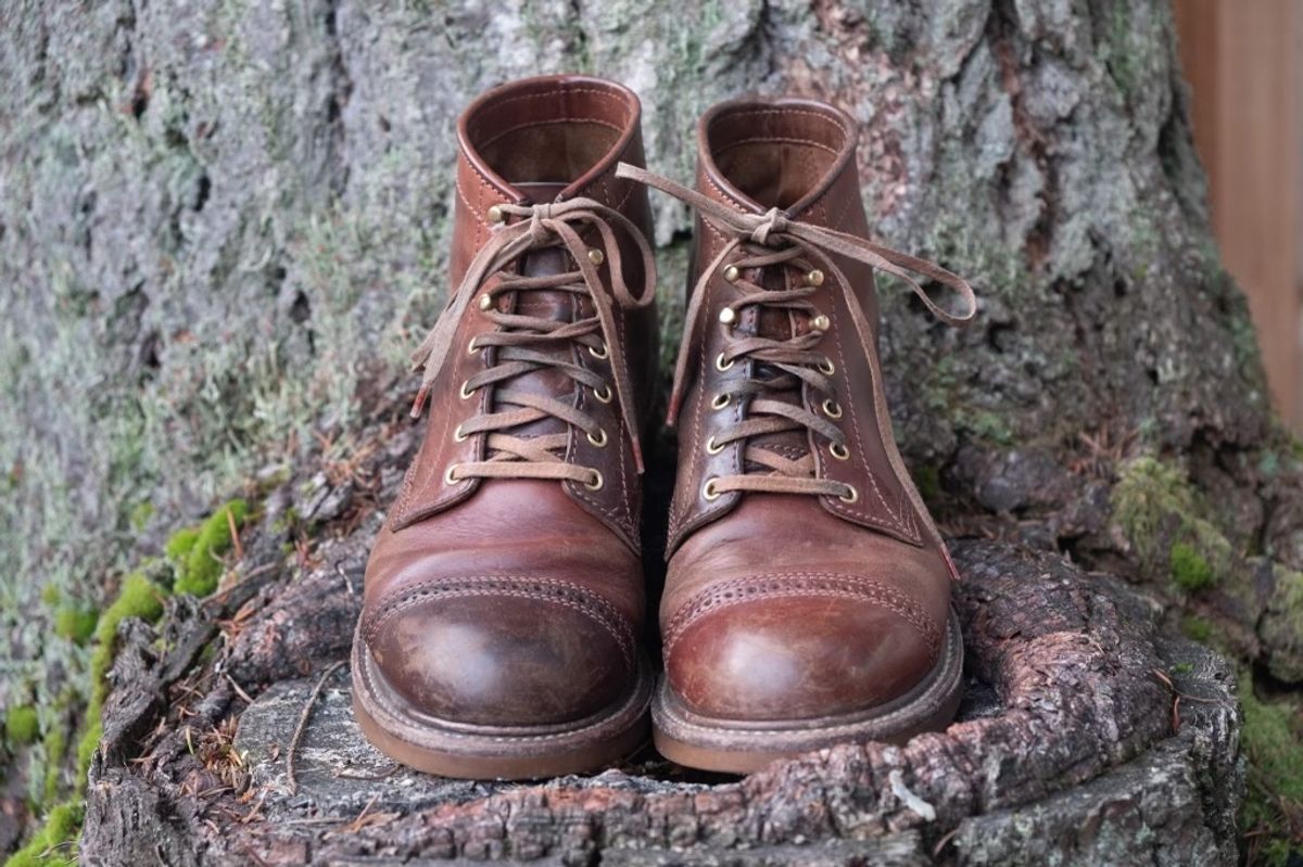 Photo by patinalfather on February 3, 2023 of the John Lofgren Combat Boots in Shinki Wabi-Sabi Horsebutt.