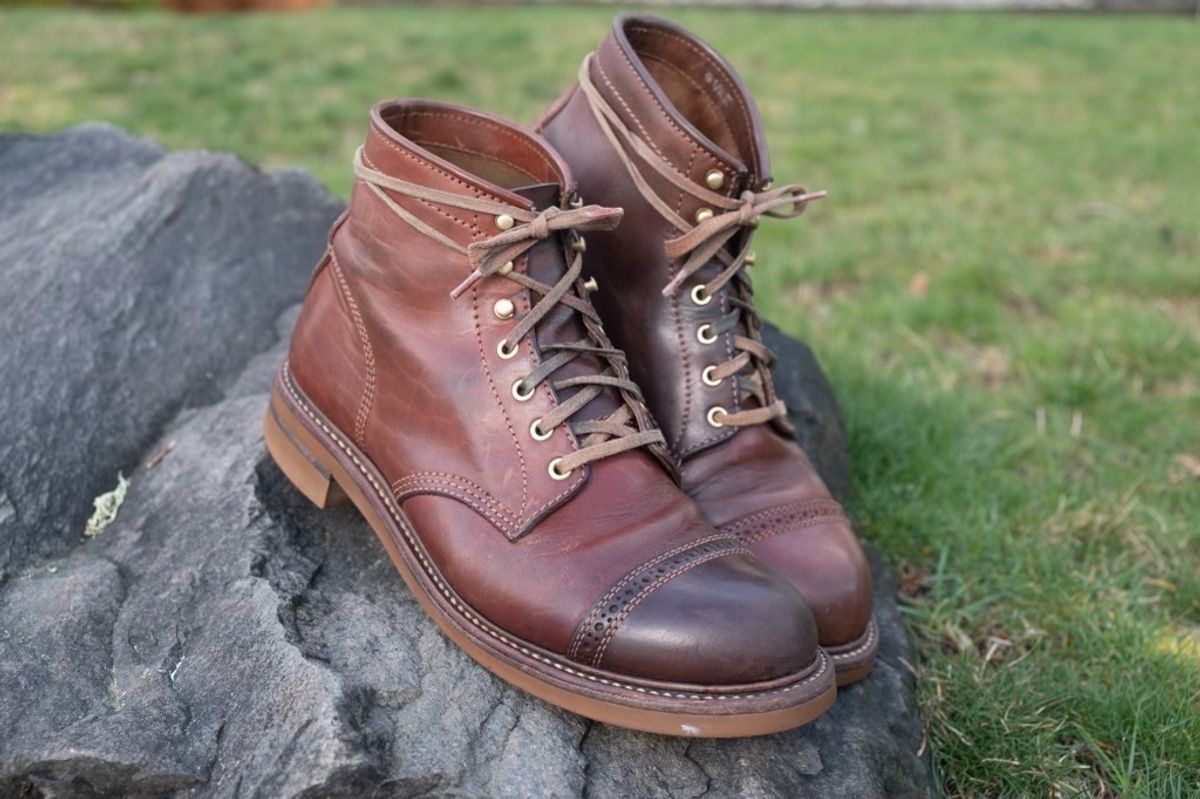 Photo by patinalfather on April 2, 2023 of the John Lofgren Combat Boots in Shinki Wabi-Sabi Horsebutt.