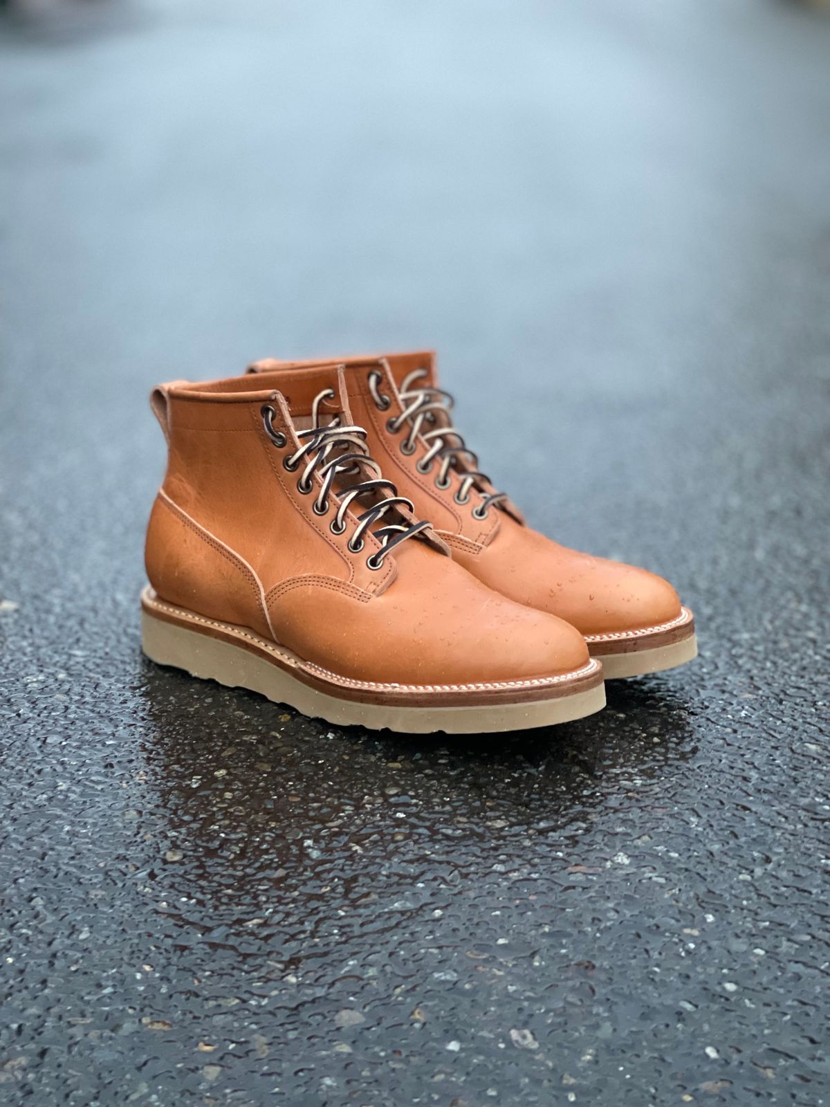 Photo by patinalfather on November 2, 2023 of the Viberg Scout Boot in Tochigi Natural Cowhide.