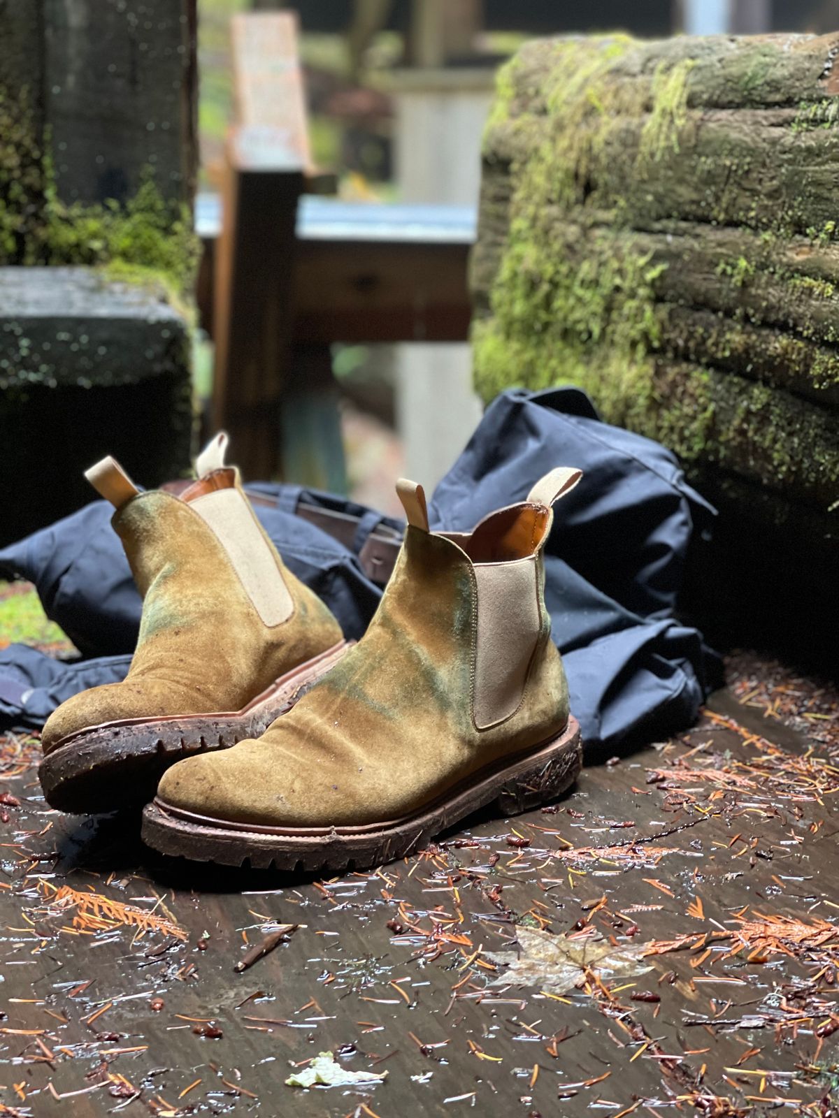 Photo by patinalfather on November 5, 2024 of the Viberg Chelsea in Conceria Opera Calfskin Suede.