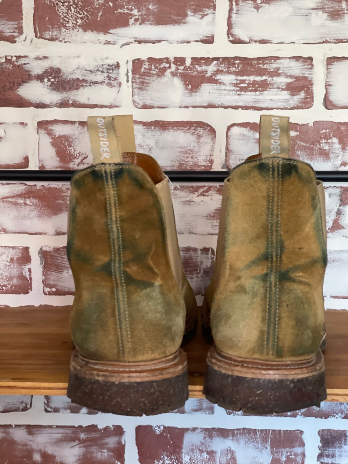 Photo by patinalfather on December 5, 2024 of the Viberg Chelsea in Conceria Opera Calfskin Suede.