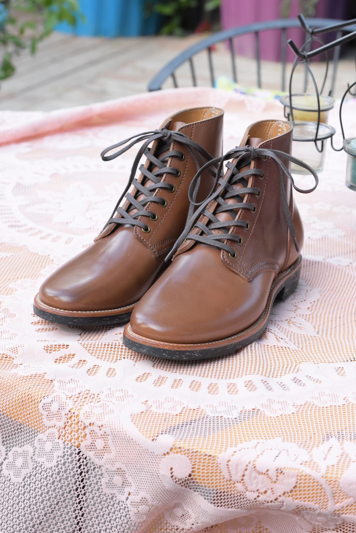 Photo by horsebuttboots on October 1, 2022 of the Quan Shoemaker Unknown Model in Horween Natural Shell Cordovan.