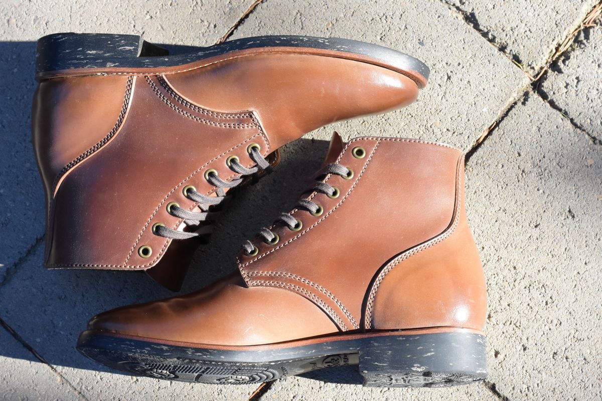 Photo by horsebuttboots on November 2, 2022 of the Quan Shoemaker Unknown Model in Horween Natural Shell Cordovan.
