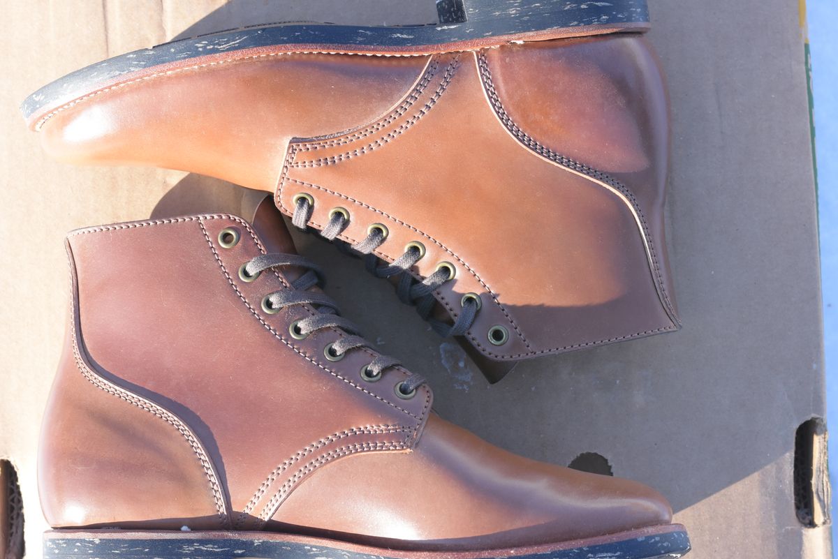 Photo by horsebuttboots on December 2, 2022 of the Quan Shoemaker Unknown Model in Horween Natural Shell Cordovan.