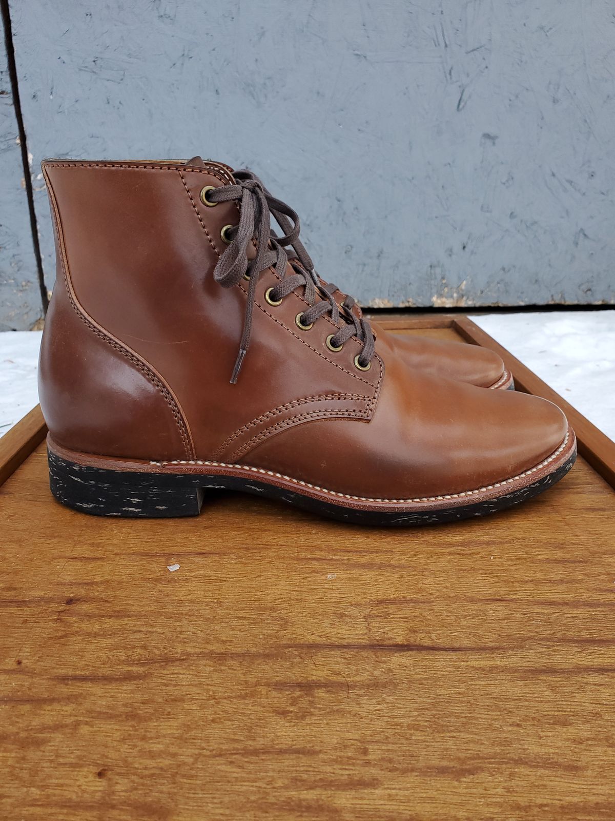 Photo by horsebuttboots on April 1, 2023 of the Quan Shoemaker Unknown Model in Horween Natural Shell Cordovan.