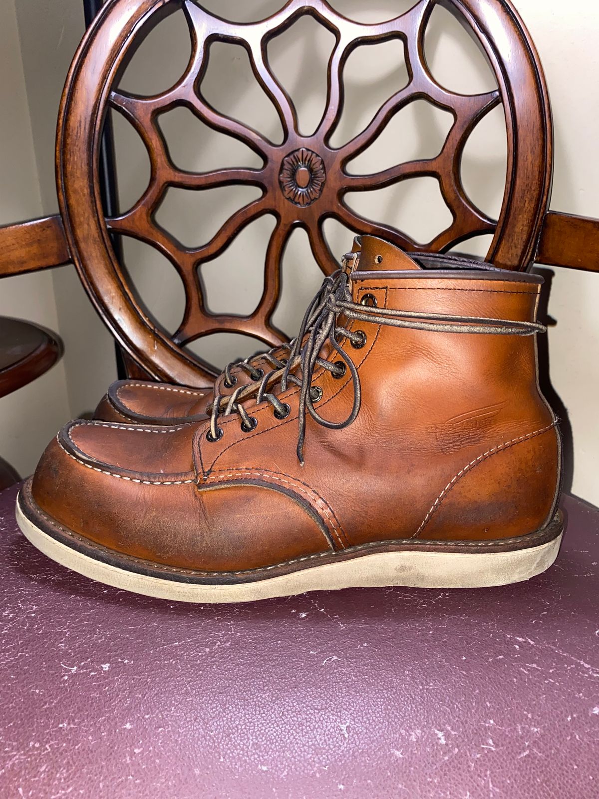 Photo by jslatt on February 3, 2023 of the Red Wing 6-Inch Classic Moc in S.B. Foot Oro Legacy.