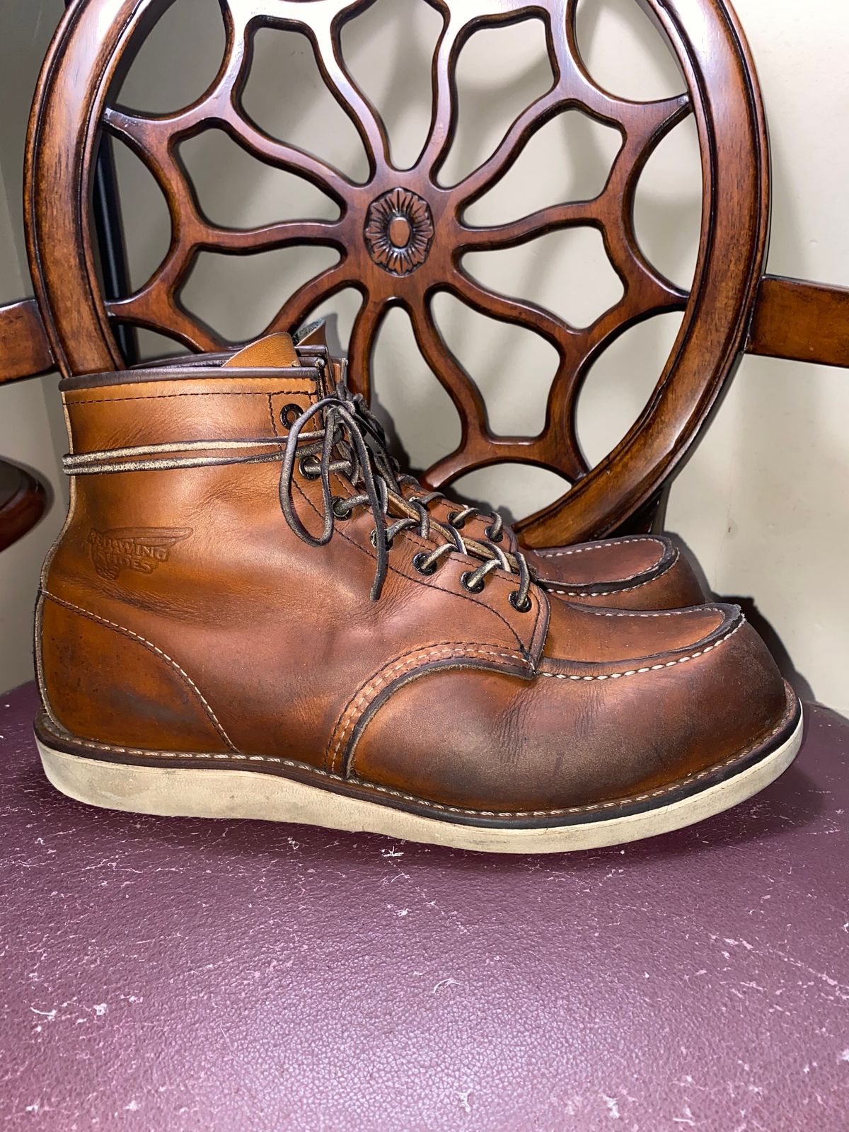 Photo by jslatt on February 3, 2023 of the Red Wing 6-Inch Classic Moc in S.B. Foot Oro Legacy.