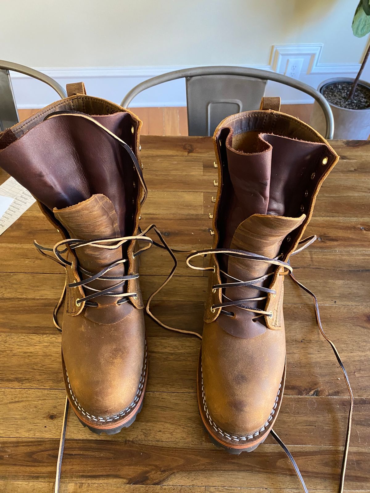 Photo by darcyconor on July 9, 2023 of the Nicks Overlander in Horween Orange Predator.