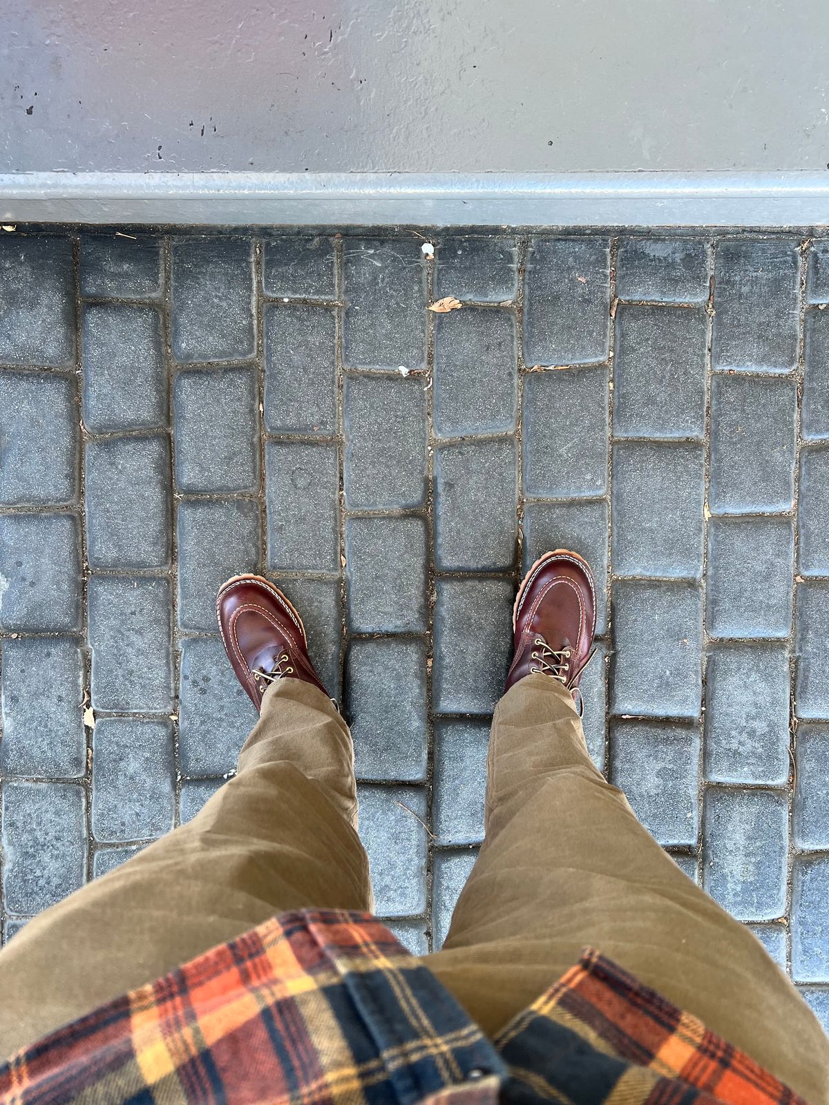 Photo by Snailchang on January 12, 2024 of the Nicks Moc Toe in Horween Tan Waxed Flesh.
