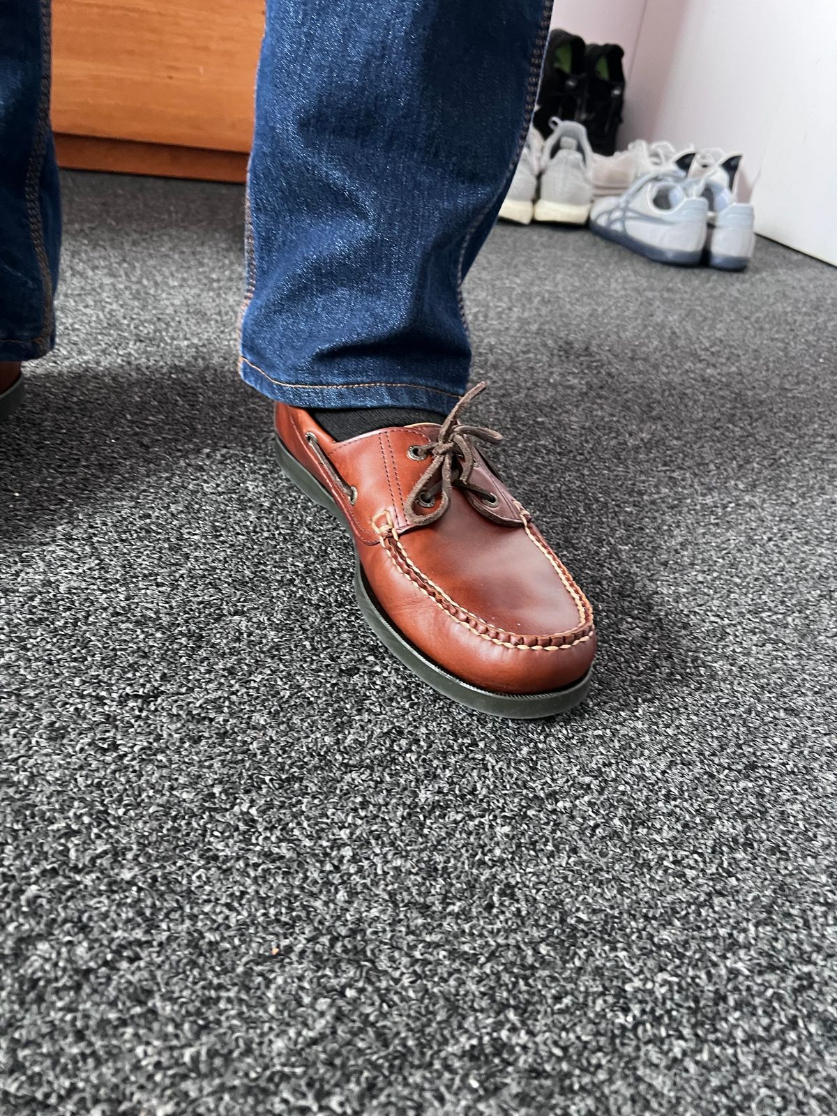 Photo by Snailchang on March 17, 2025 of the L.L.Bean Casco Bay Boat Shoe in Canyon Brown Leathwr.