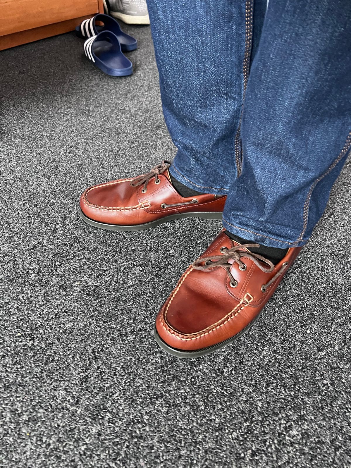 Photo by Snailchang on March 17, 2025 of the L.L.Bean Casco Bay Boat Shoe in Canyon Brown Leathwr.