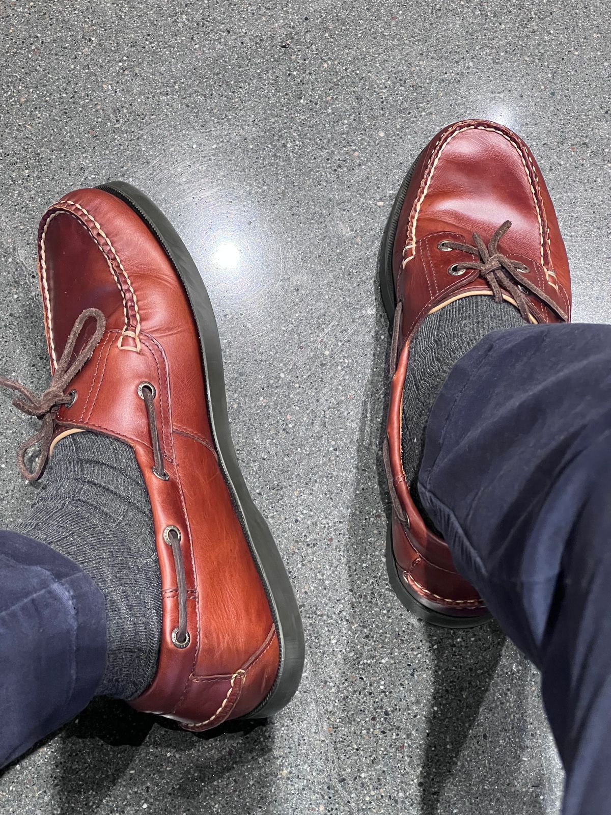 Photo by Snailchang on March 18, 2025 of the L.L.Bean Casco Bay Boat Shoe in Canyon Brown Leathwr.