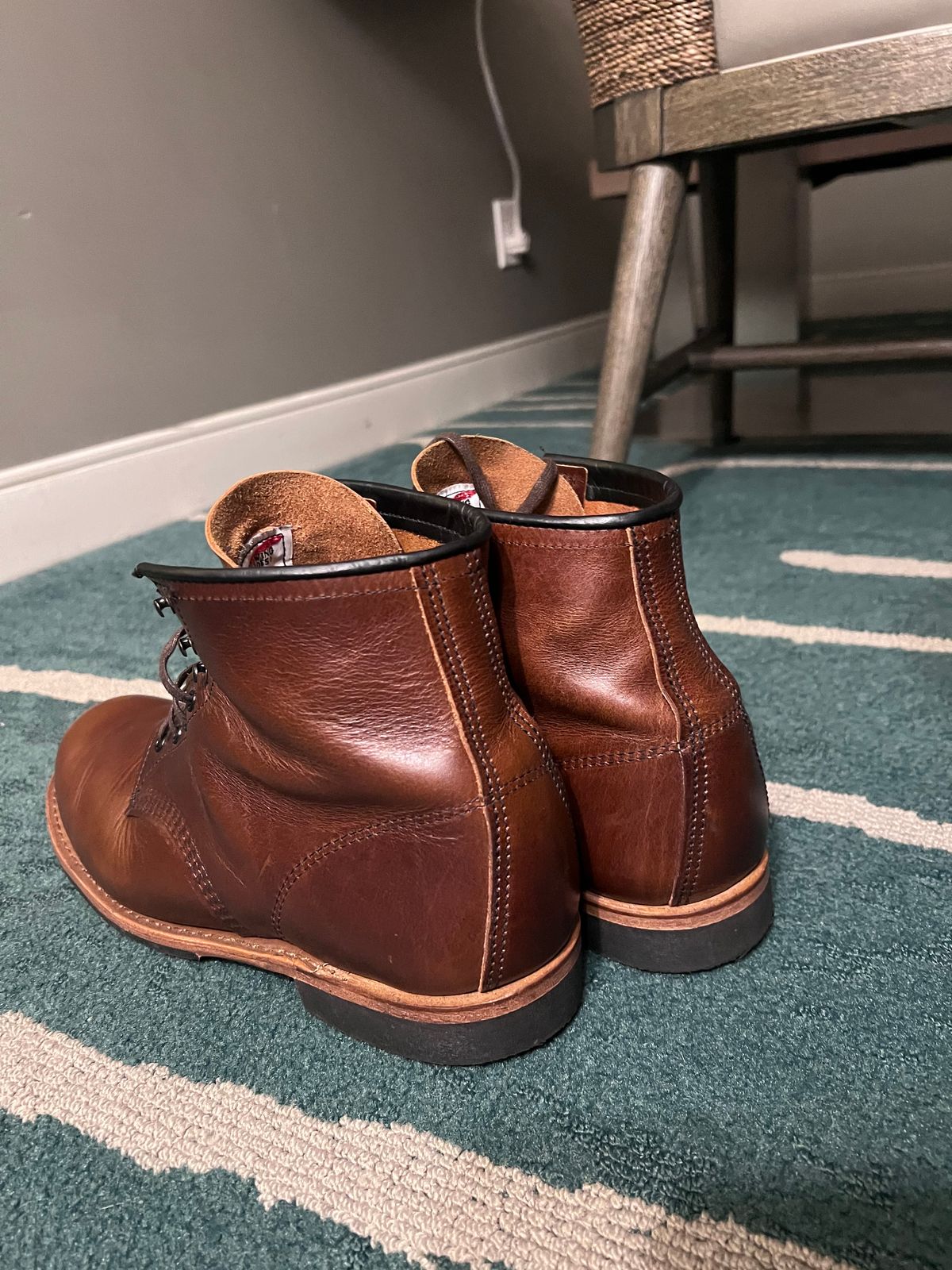 Photo by Snailchang on December 27, 2024 of the Red Wing Beckman in S.B. Foot Cigar Featherstone.