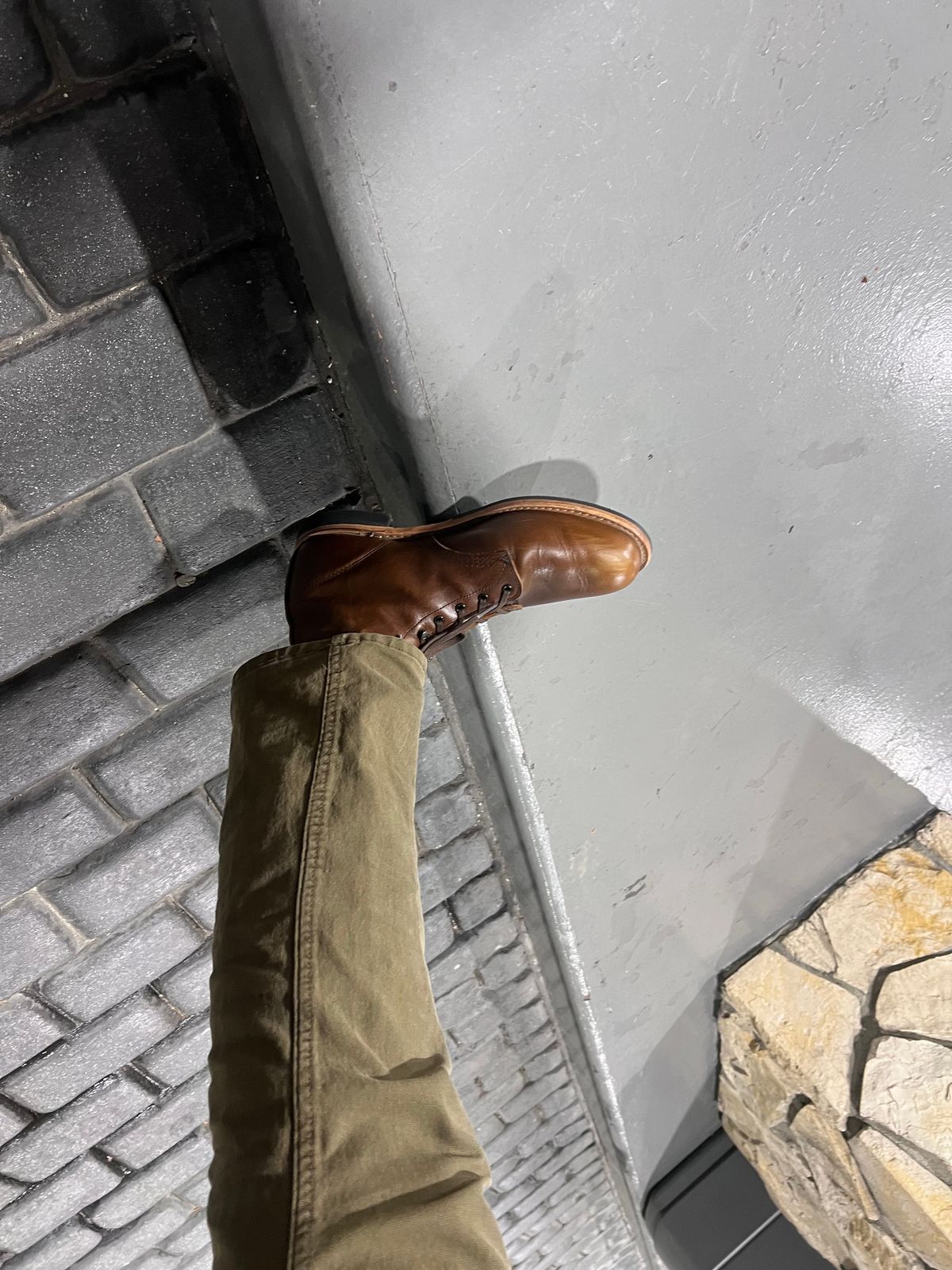 Photo by Snailchang on January 3, 2025 of the Red Wing Beckman in S.B. Foot Cigar Featherstone.