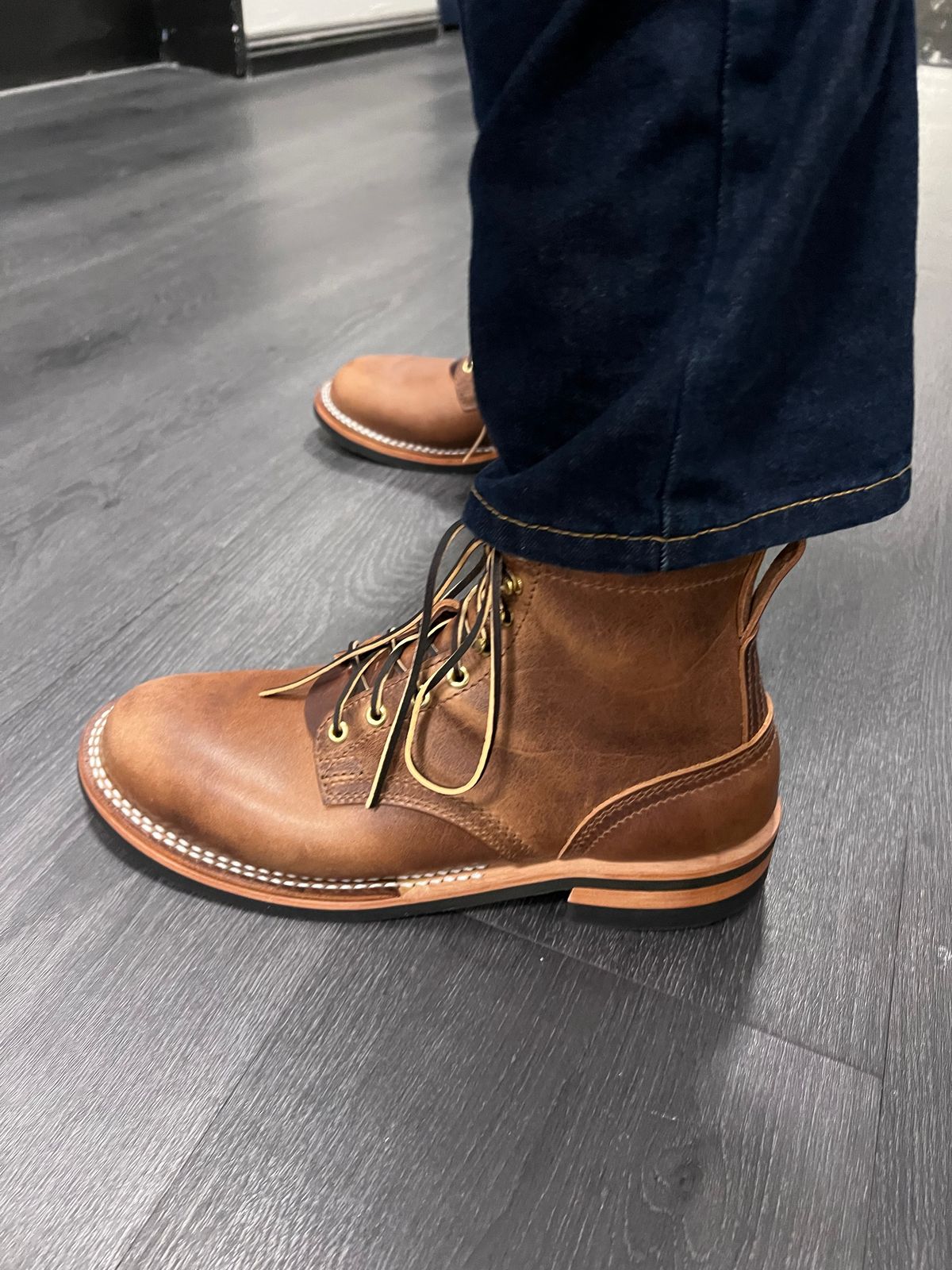 Photo by Snailchang on November 14, 2025 of the Nicks Falcon in Italian Brown Cypress.