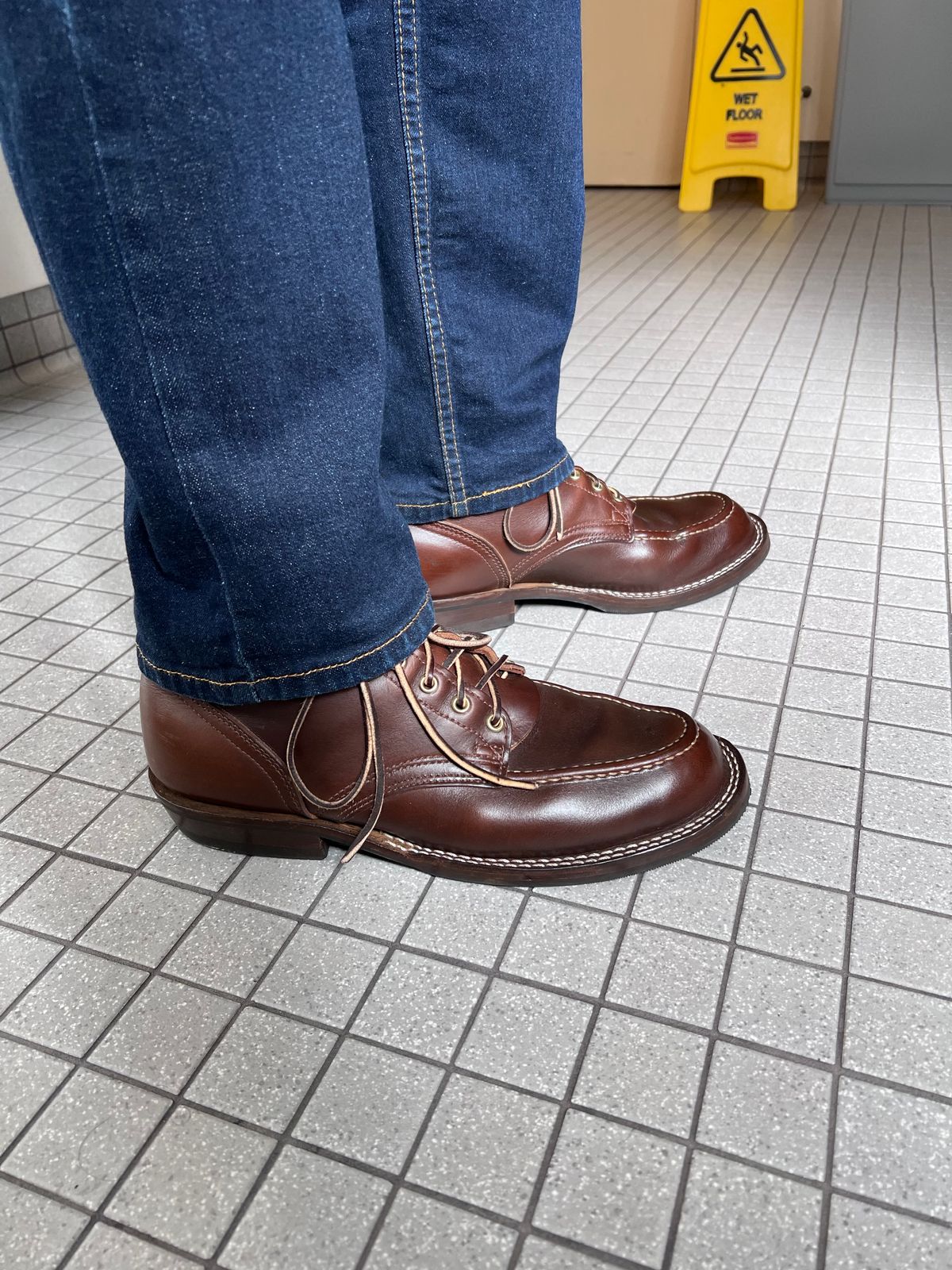 Photo by Snailchang on September 21, 2024 of the Nicks Moc Toe in Horween Brown Chromexcel.