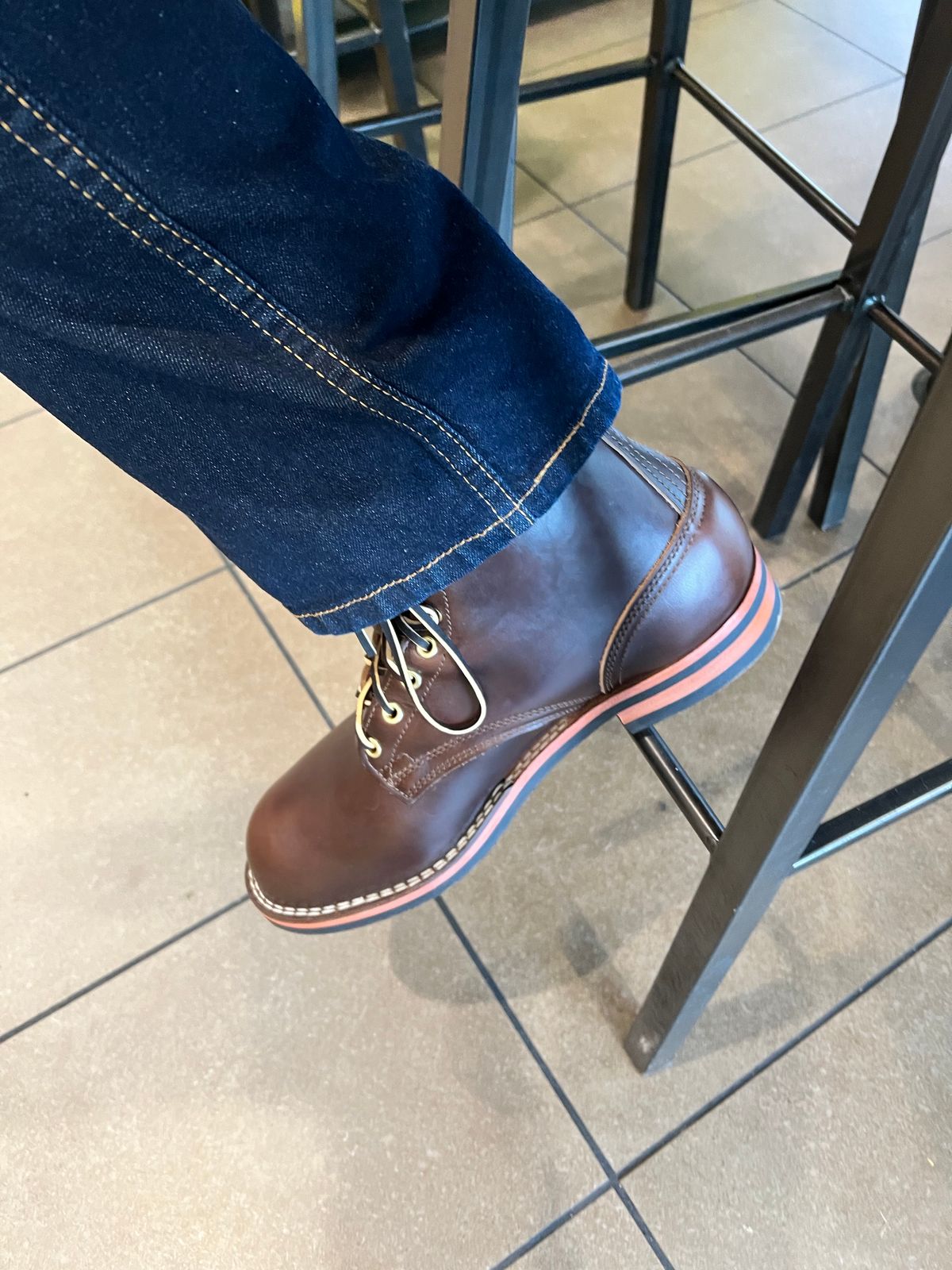 Photo by Snailchang on December 22, 2023 of the Nicks Falcon in Horween Brown Chromexcel.