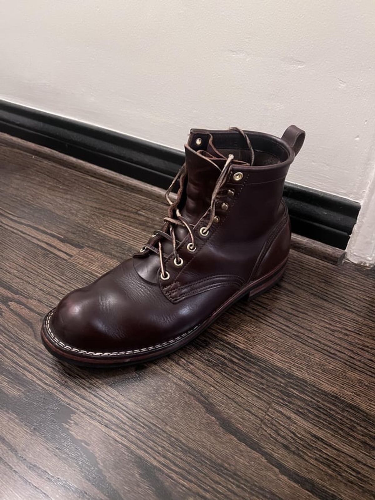 Photo by Snailchang on August 7, 2024 of the Nicks Falcon in Horween Brown Chromexcel.