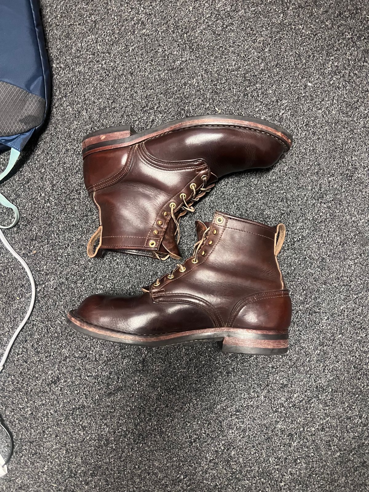 Photo by Snailchang on October 16, 2024 of the Nicks Falcon in Horween Brown Chromexcel.