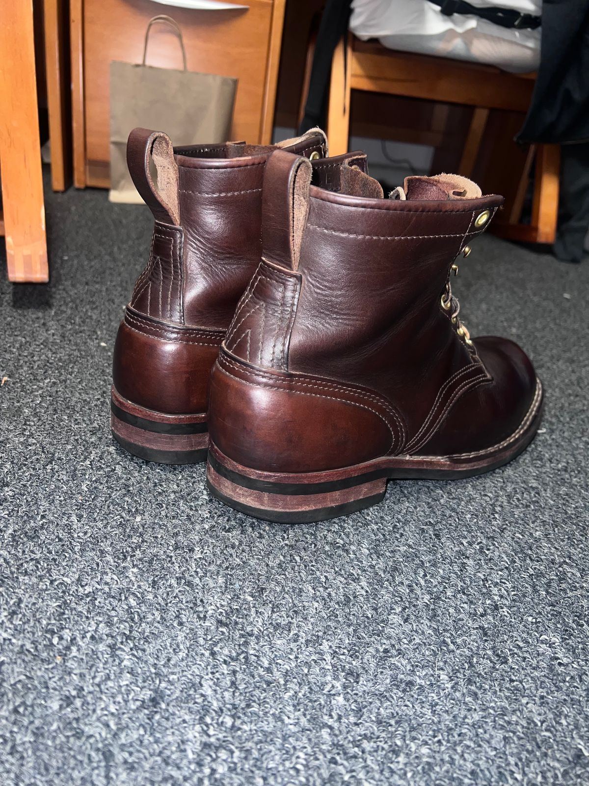 Photo by Snailchang on October 16, 2024 of the Nicks Falcon in Horween Brown Chromexcel.