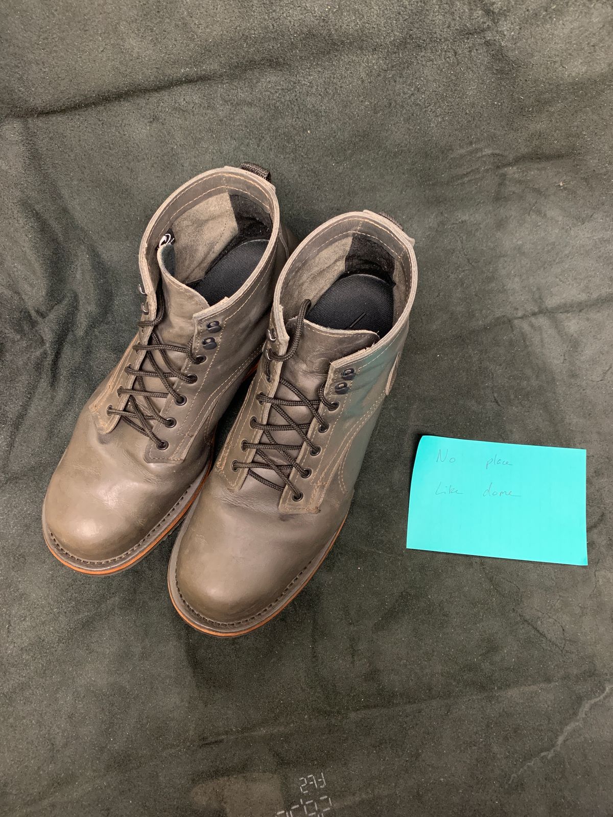Photo by areith800 on November 3, 2022 of the Origin The Coronado Boot in Slate Waxed Pull Up.