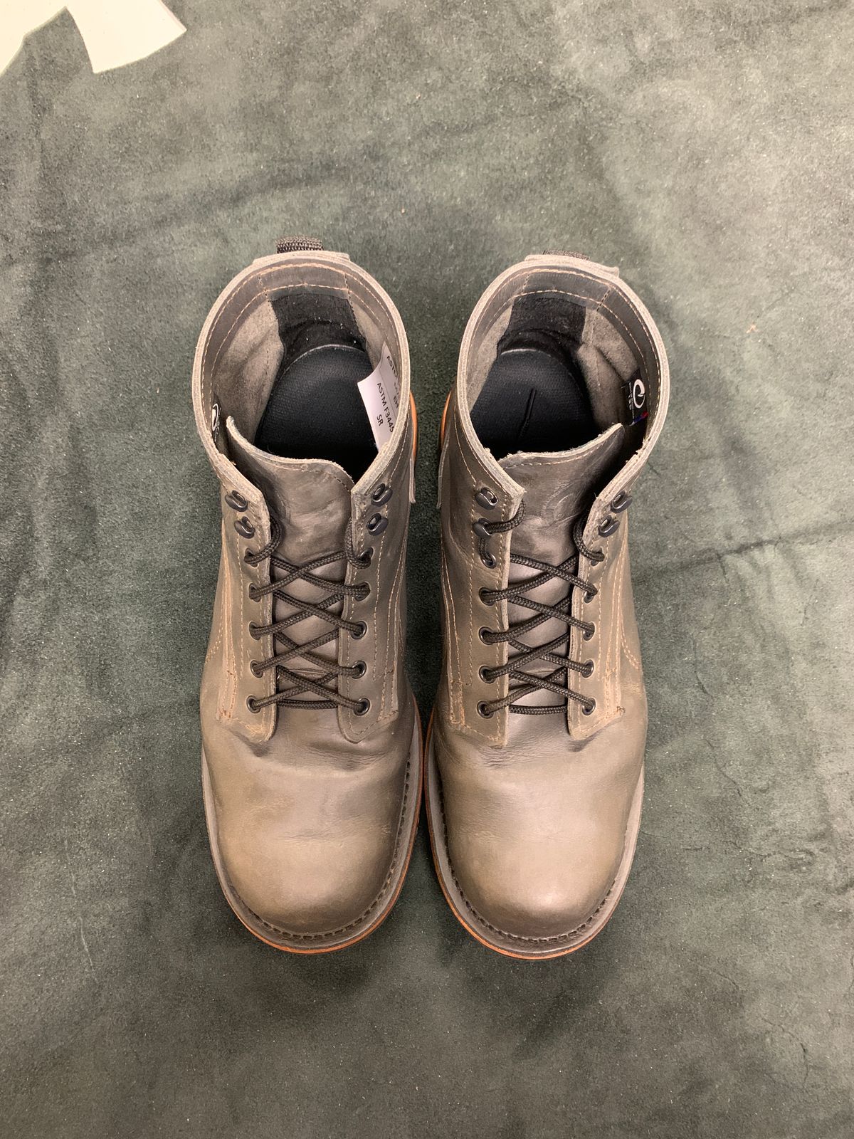 Photo by areith800 on November 3, 2022 of the Origin The Coronado Boot in Slate Waxed Pull Up.