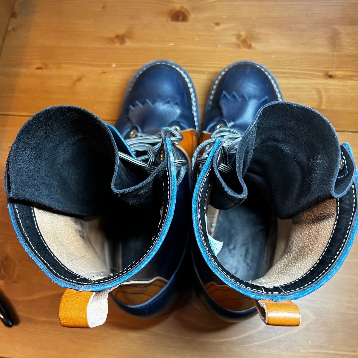Photo by judgewedge on January 3, 2024 of the Frank's Boots Rainier in Wickett & Craig Tan English Bridle.