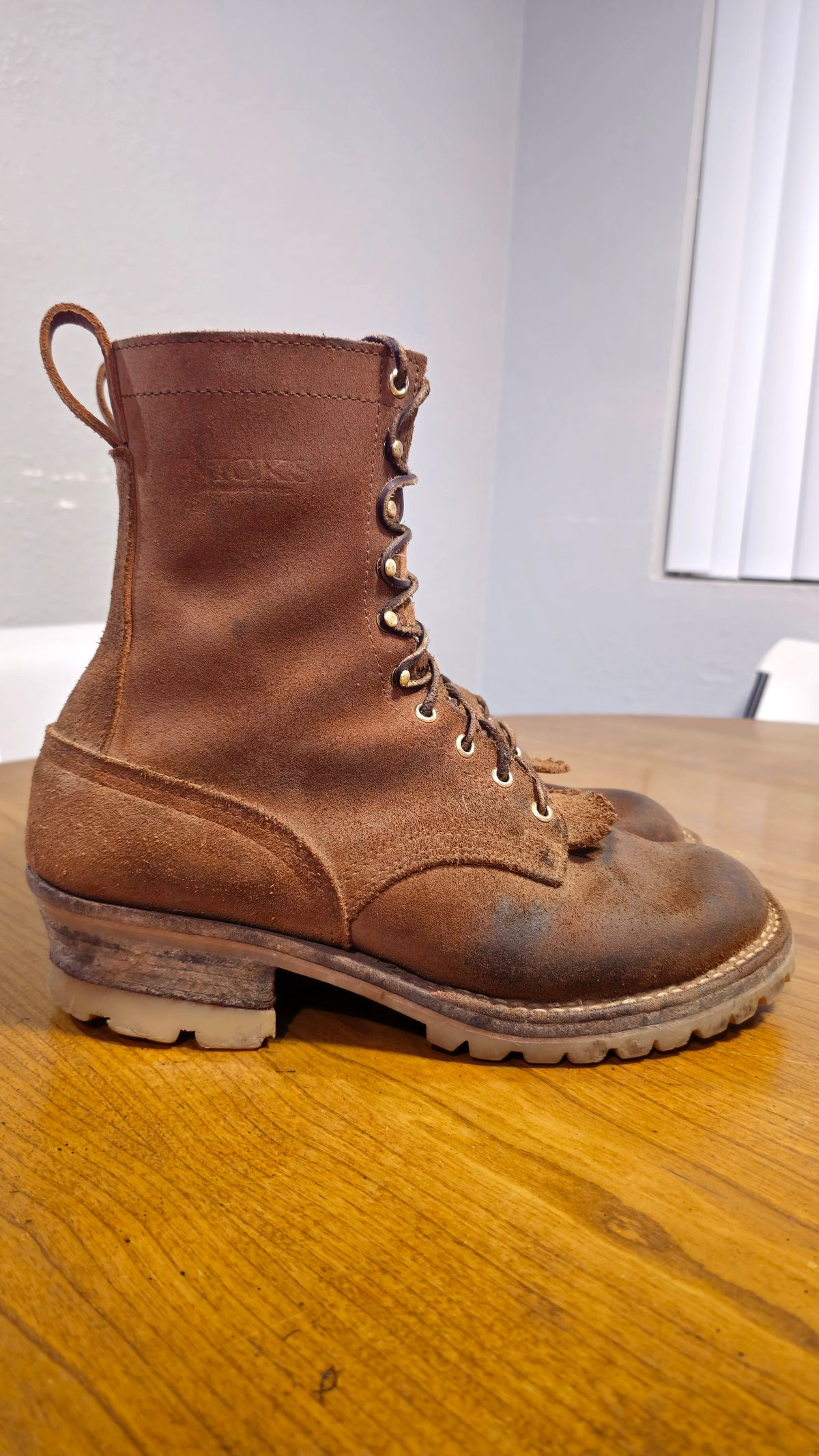 Photo by fozzie_the_bear on December 4, 2025 of the Nicks BuilderPro in Seidel 1964 Tan Roughout.