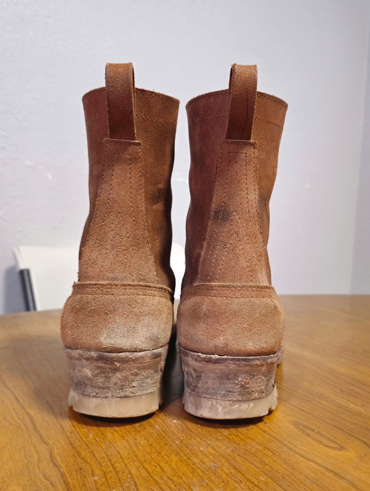 Photo by fozzie_the_bear on January 5, 2026 of the Nicks BuilderPro in Seidel 1964 Tan Roughout.