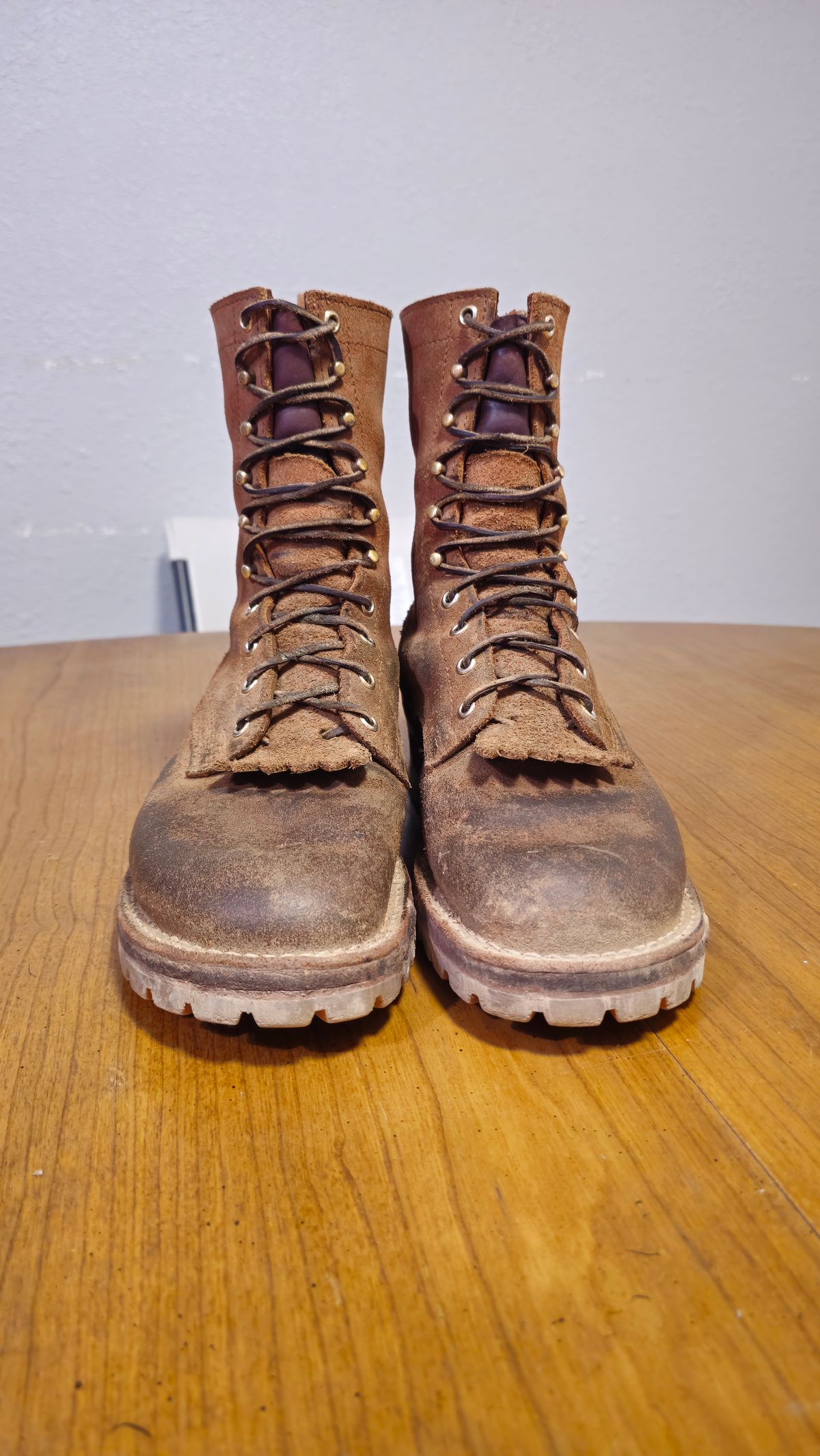 Photo by fozzie_the_bear on January 5, 2026 of the Nicks BuilderPro in Seidel 1964 Tan Roughout.