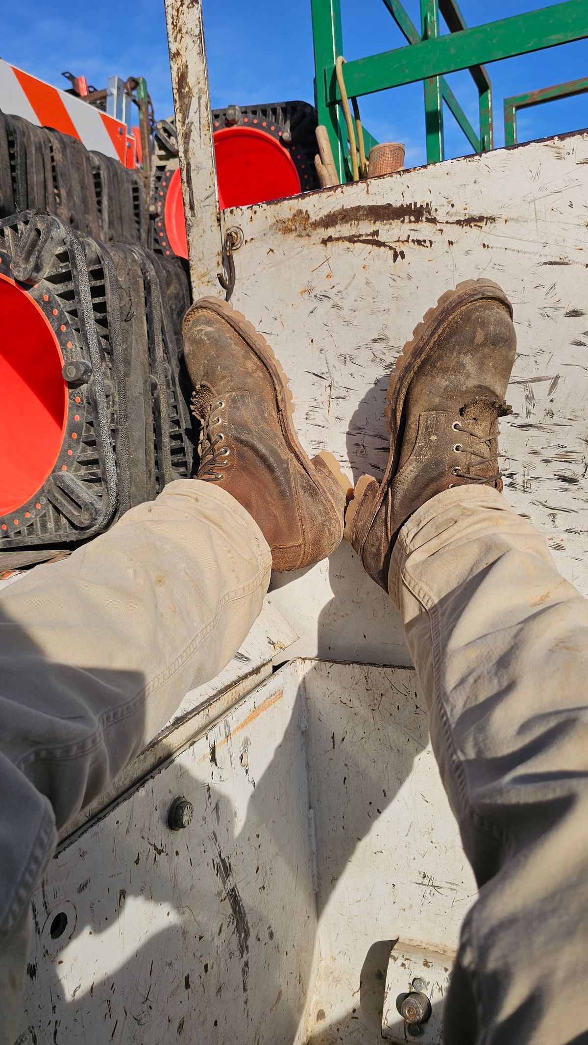 Photo by fozzie_the_bear on February 13, 2026 of the Nicks BuilderPro in Seidel 1964 Tan Roughout.