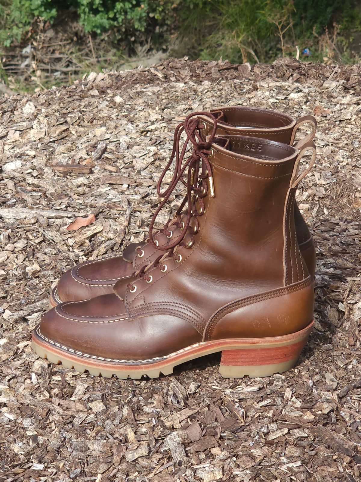 Photo by fozzie_the_bear on November 4, 2023 of the Nicks DomePro in Horween British Tan Chromexcel.