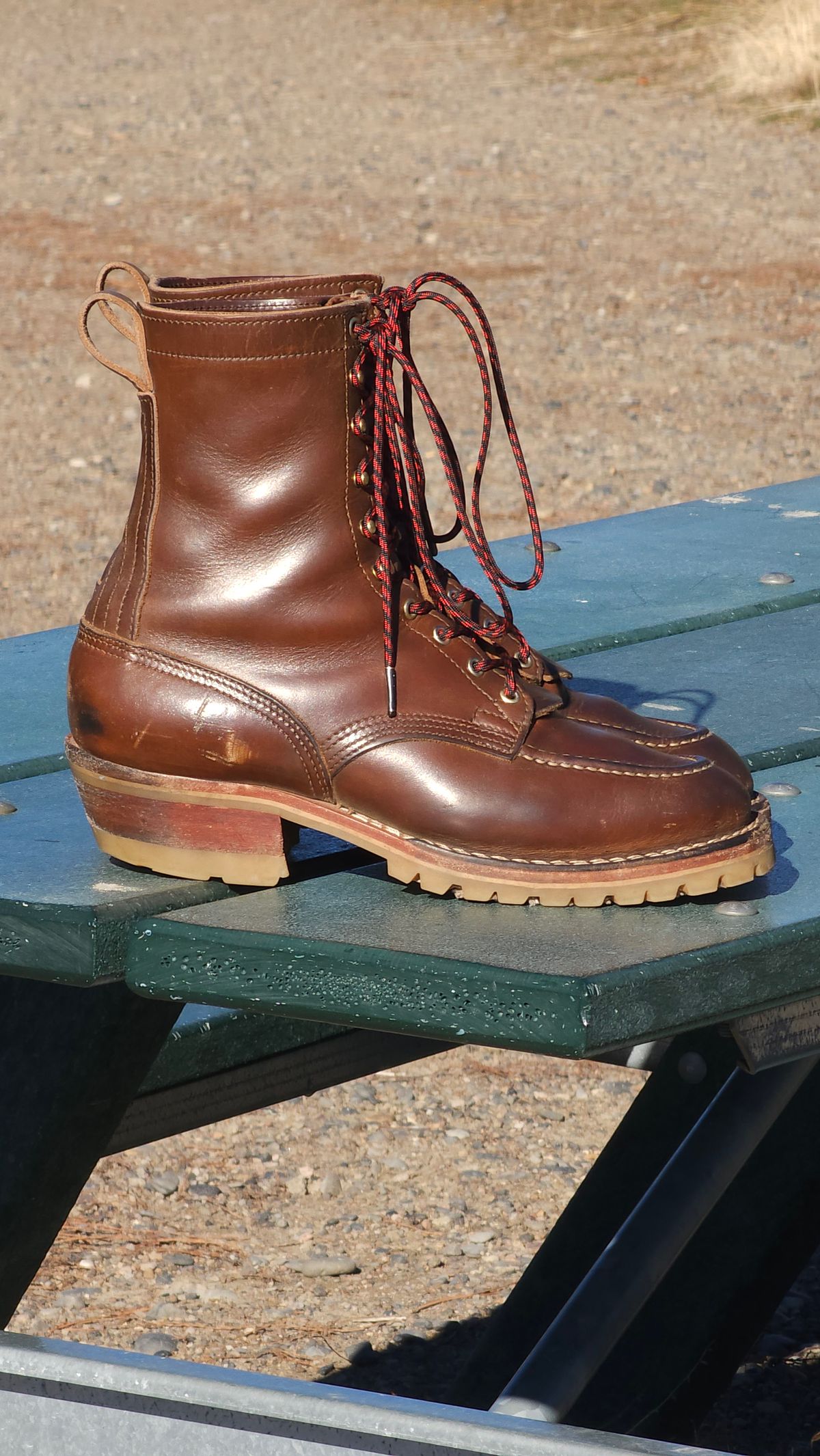 Photo by fozzie_the_bear on January 2, 2024 of the Nicks DomePro in Horween British Tan Chromexcel.