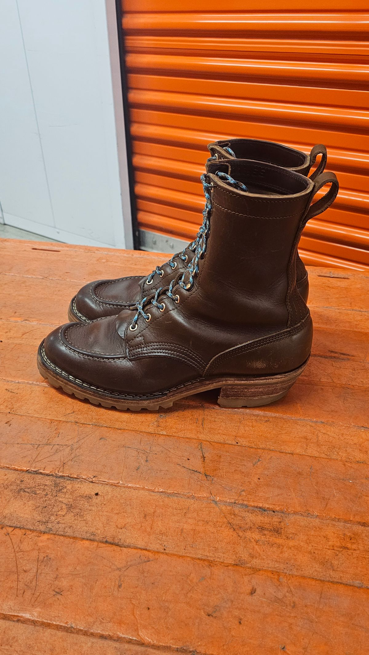 Photo by fozzie_the_bear on February 6, 2024 of the Nicks DomePro in Horween British Tan Chromexcel.
