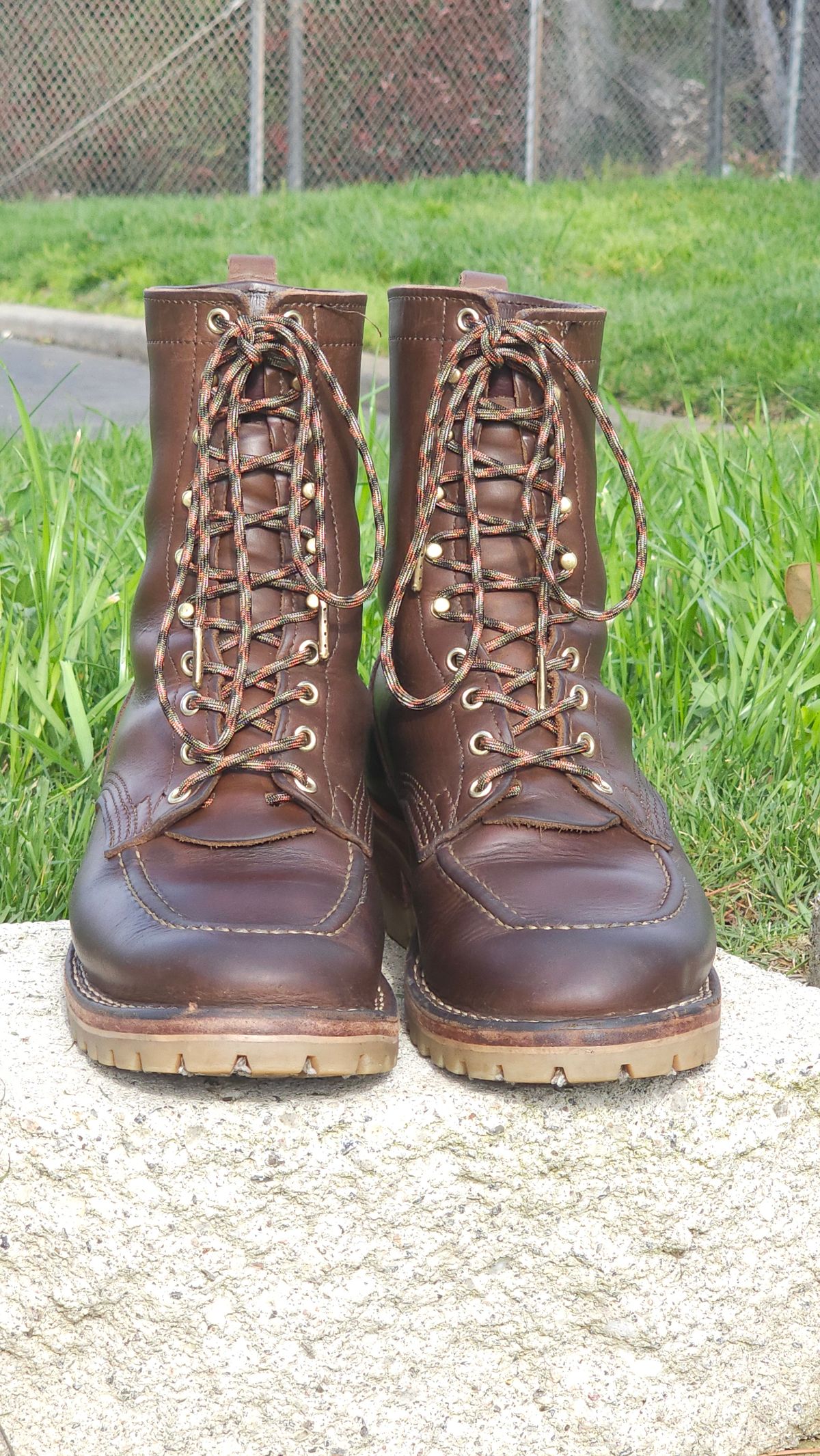 Photo by fozzie_the_bear on March 5, 2024 of the Nicks DomePro in Horween British Tan Chromexcel.