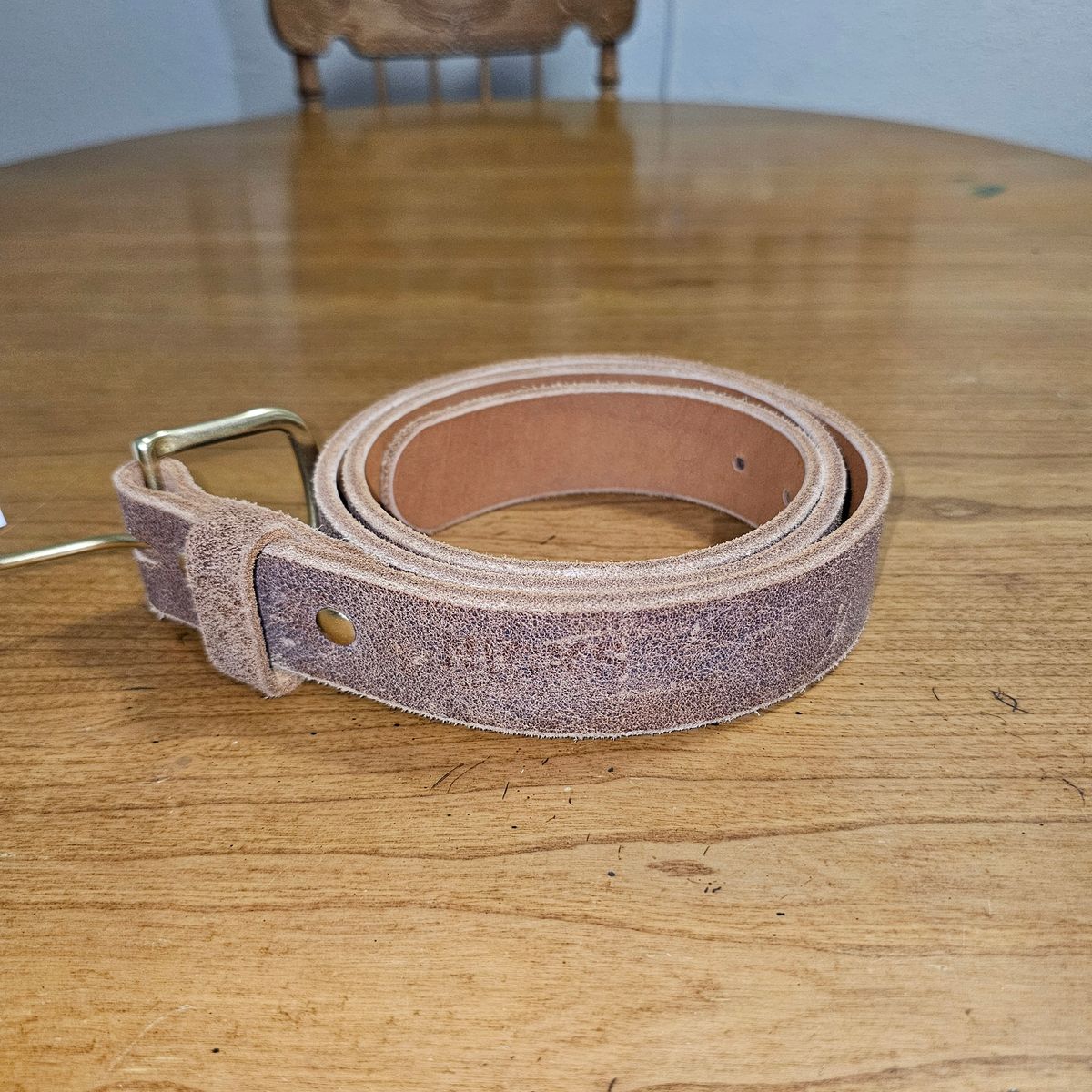 Photo by fozzie_the_bear on October 1, 2025 of the Nicks Work Belt in Seidel 1964 Tan Roughout.