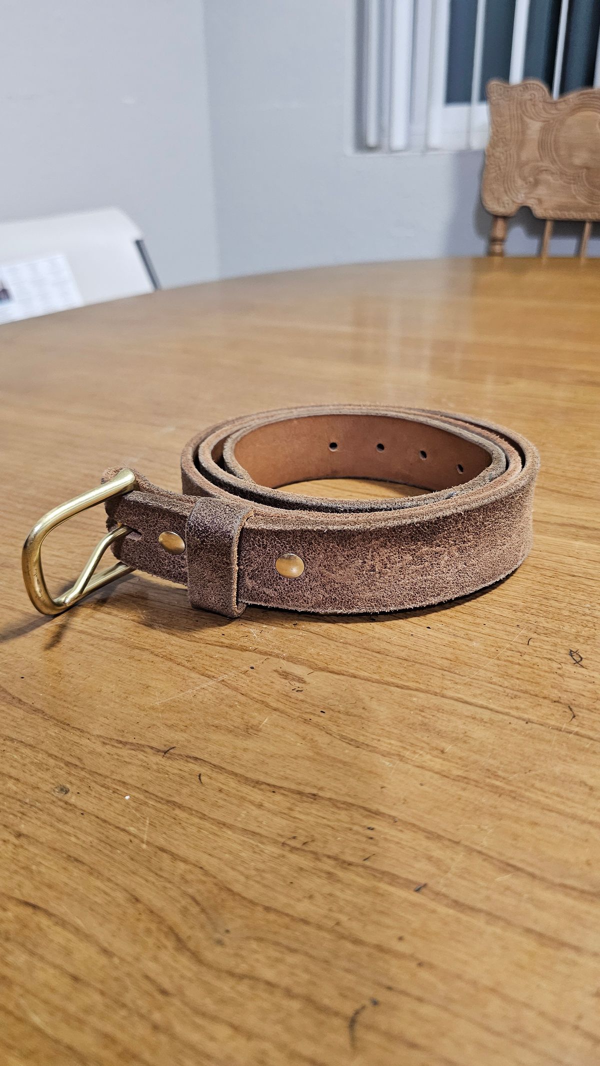 Photo by fozzie_the_bear on November 5, 2025 of the Nicks Work Belt in Seidel 1964 Tan Roughout.